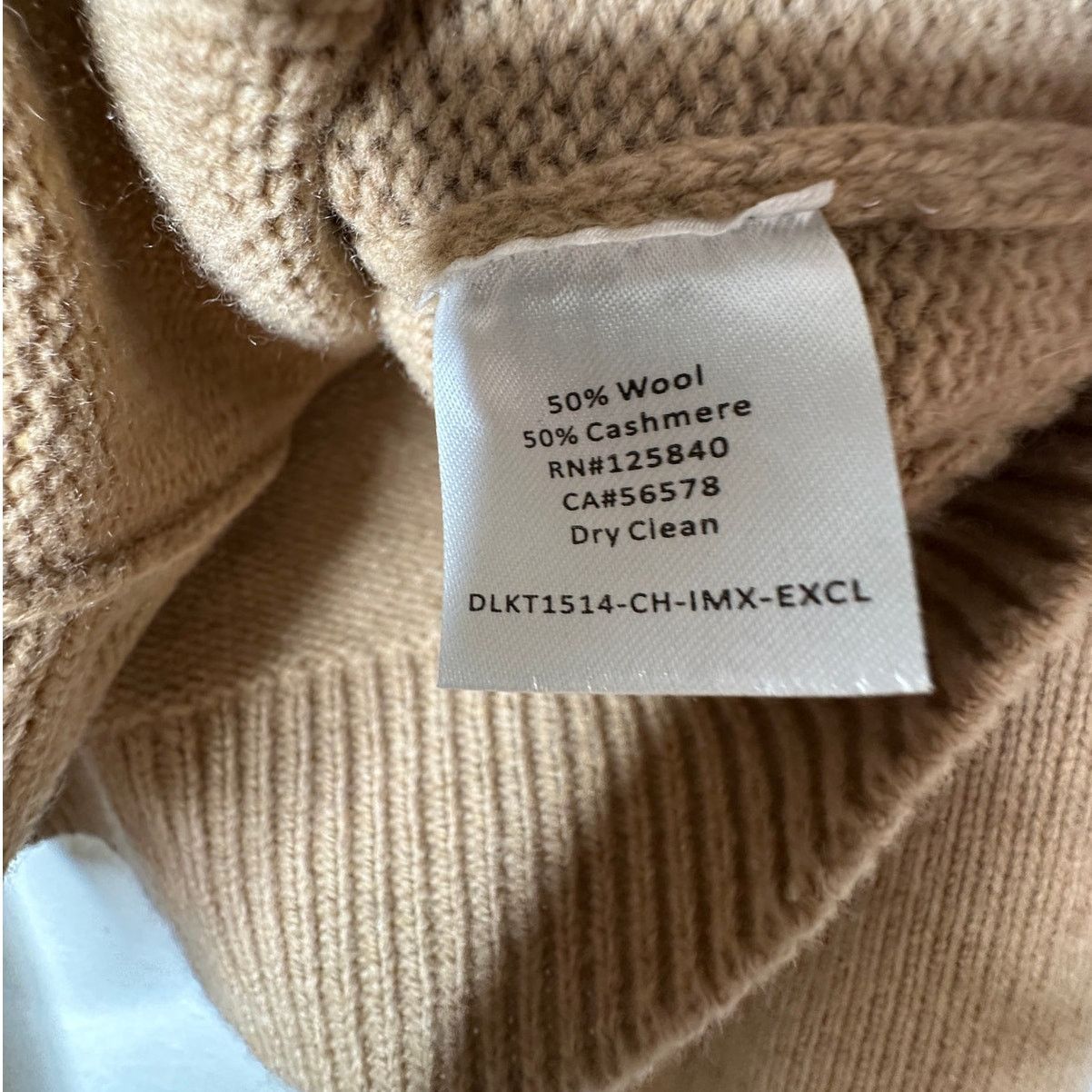 INTERMIX Intermix Beige Rumi Cold Shoulder V-Neck Button Cardigan P Size S / US 4 / IT 40 - 10 Thumbnail