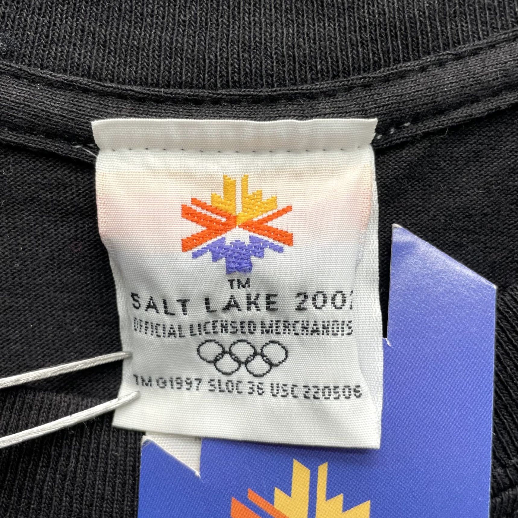 Vintage VINTAGE Salt Lake 2002 Olypmics T-Shirt Large Sportswear Men Cotton Black 90s Y2K Graphic Print Short Sleeve Weathered Logo Sportswear Tee Size US L / EU 52-54 / 3 - 4 Thumbnail
