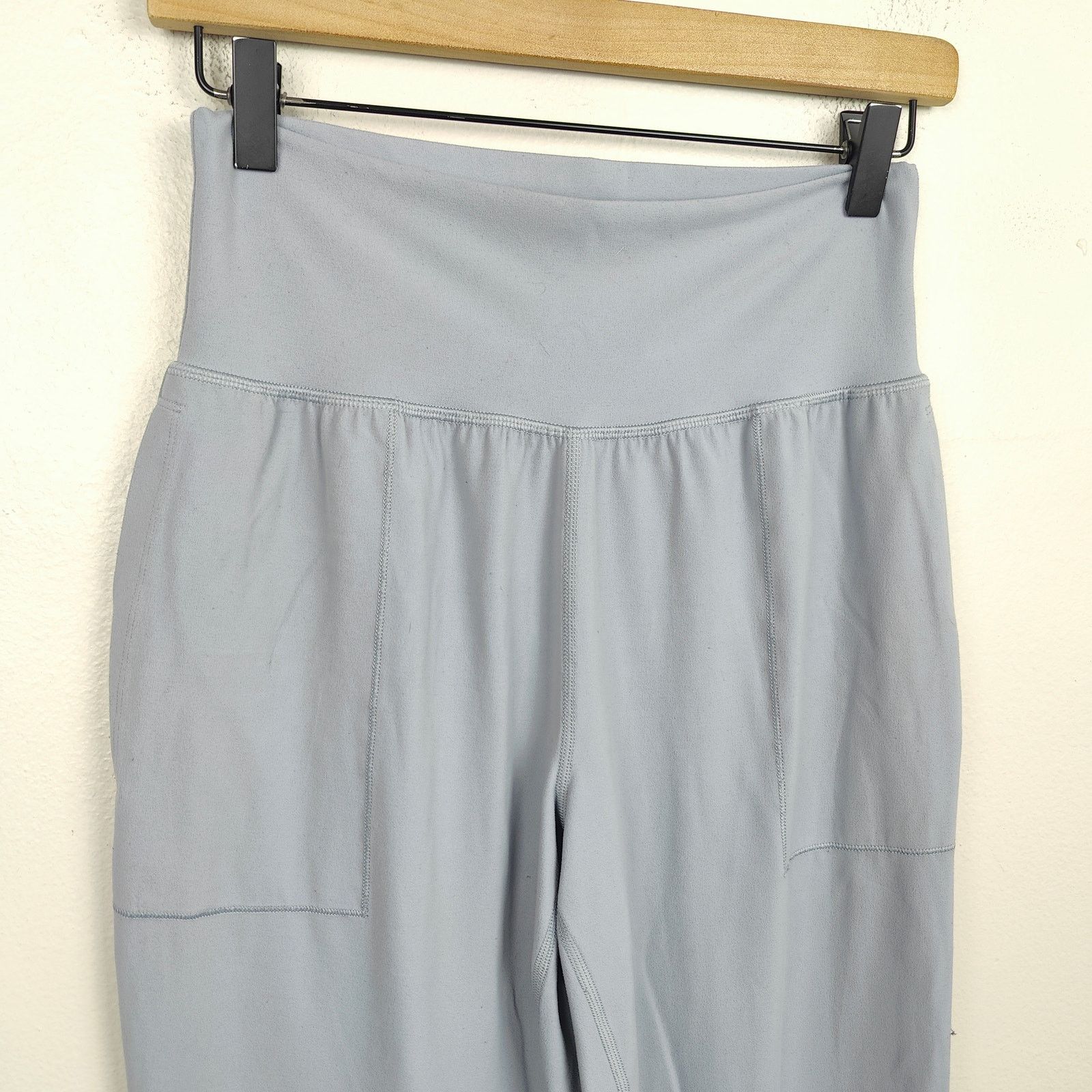Athleta Athleta Salutation Joggers Womens Small Powder Blue Size 28" / US 6 / IT 42 - 2 Thumbnail