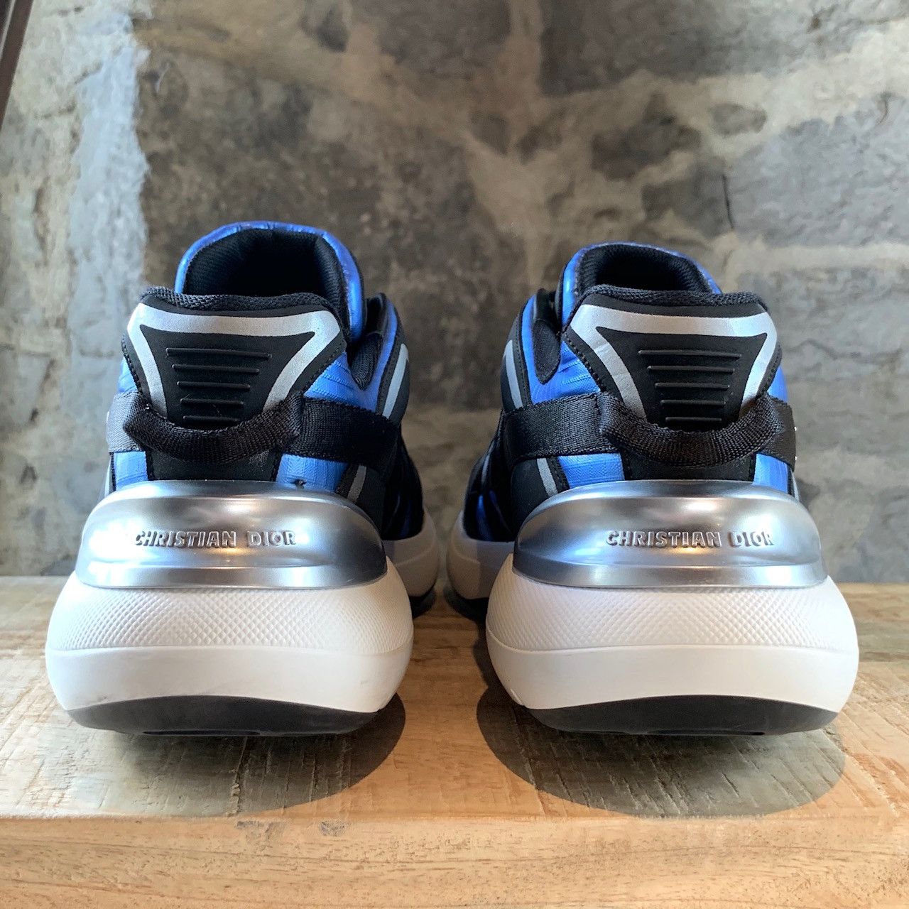 Club Sorayama × Dior Christian Dior X Sorayama B24 Runtek Blue Sneakers Size US 8 / EU 41 - 5 Thumbnail