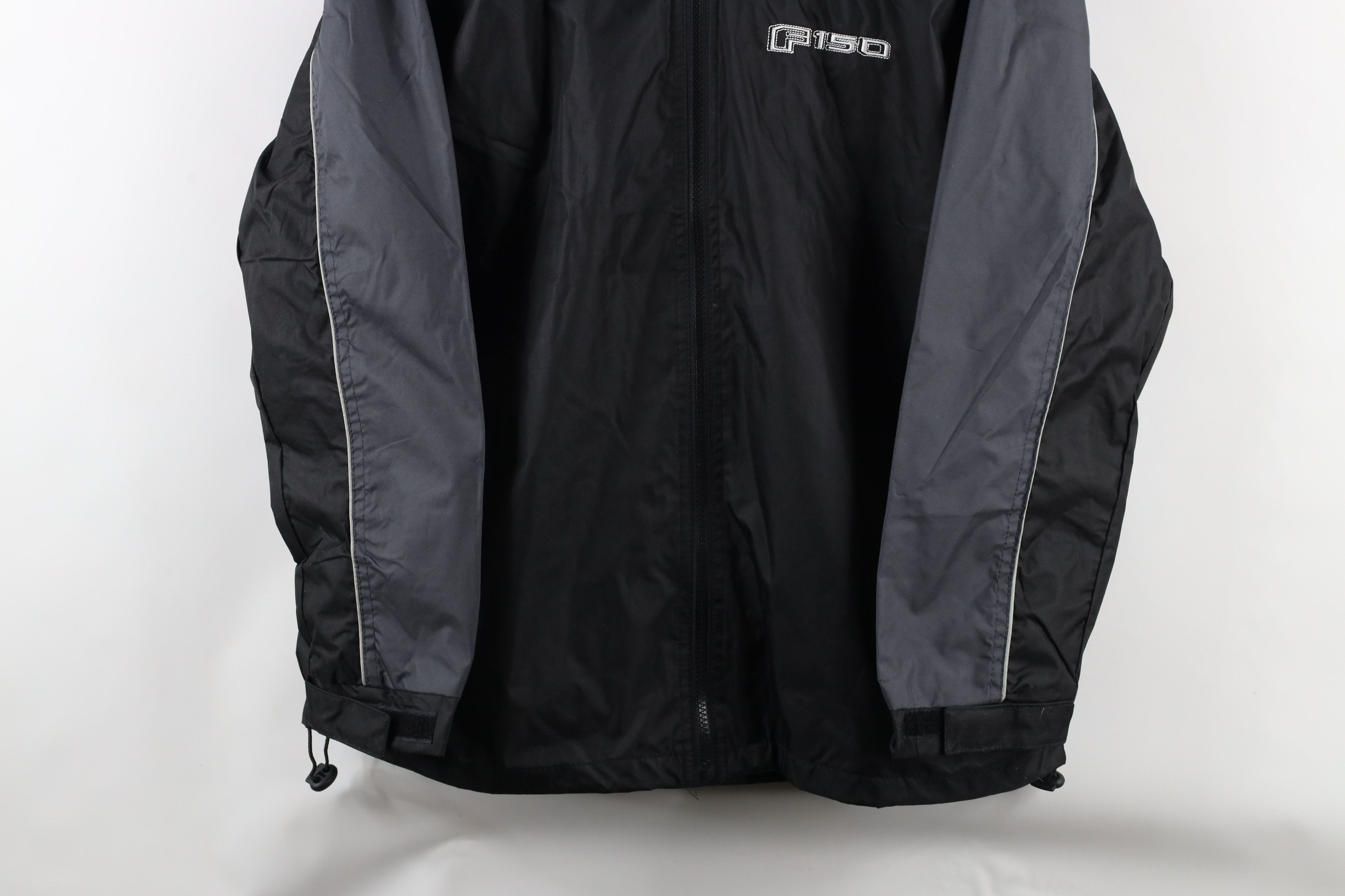 Vintage Vintage Spell Out Ford Motor Co F-150 Hooded Jacket Black Size US L / EU 52-54 / 3 - 3 Thumbnail