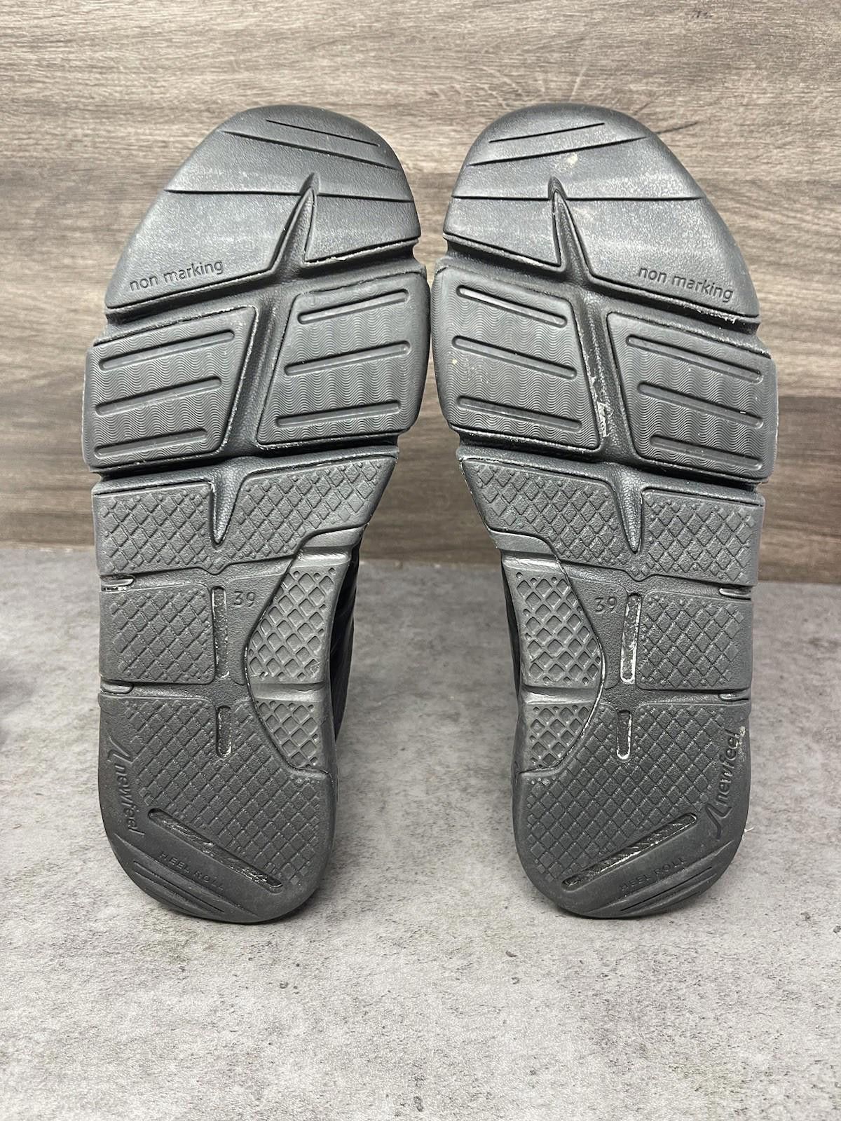 Other Decathon Newfeel Sneakers Womens Size 8 (39) Black Athletic Size US 8 / IT 38 - 8 Thumbnail