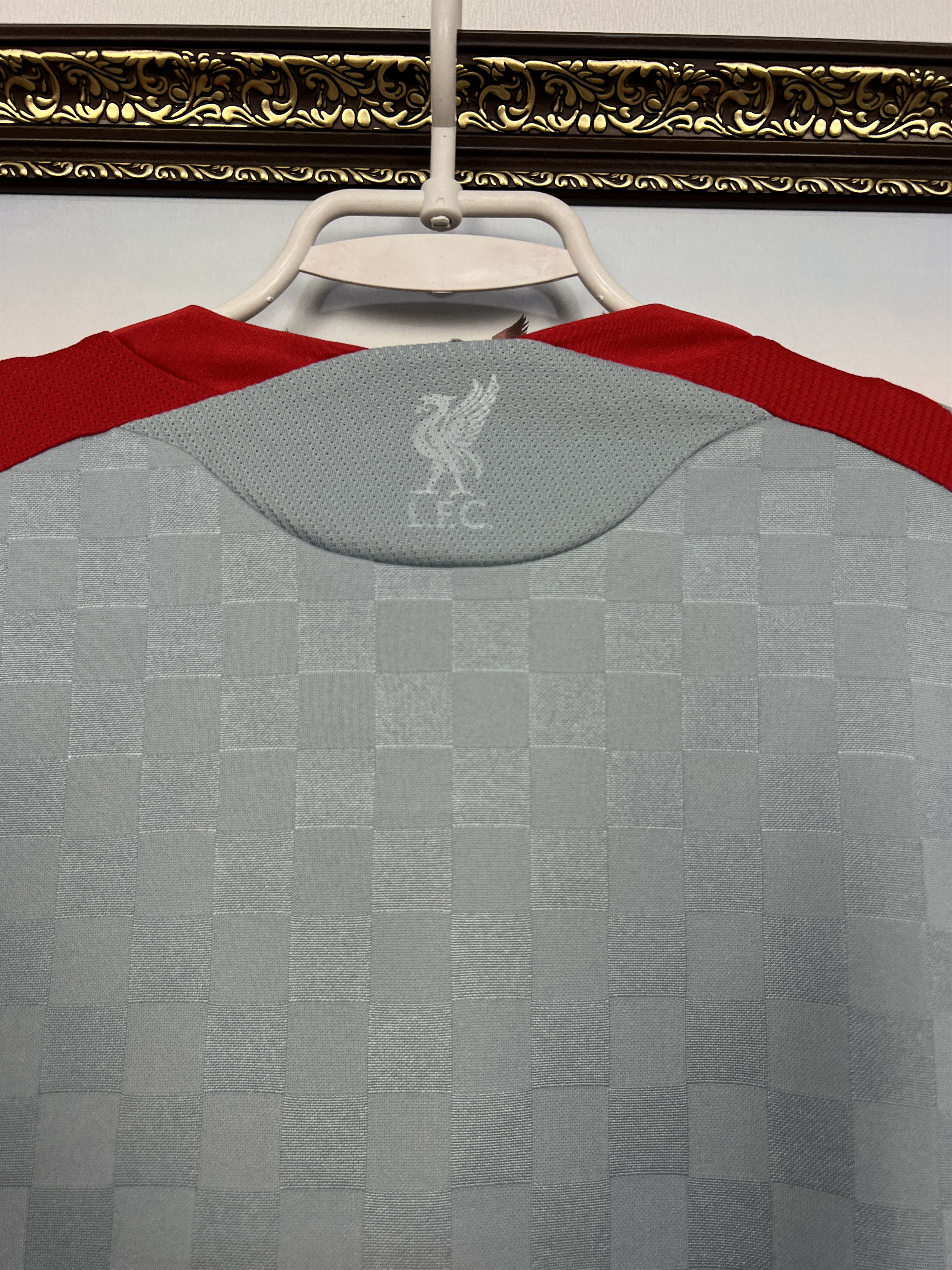 Adidas Liverpool Away football shirt 2008 Soccer Adidas Jersey Size US XL / EU 56 / 4 - 13 Thumbnail