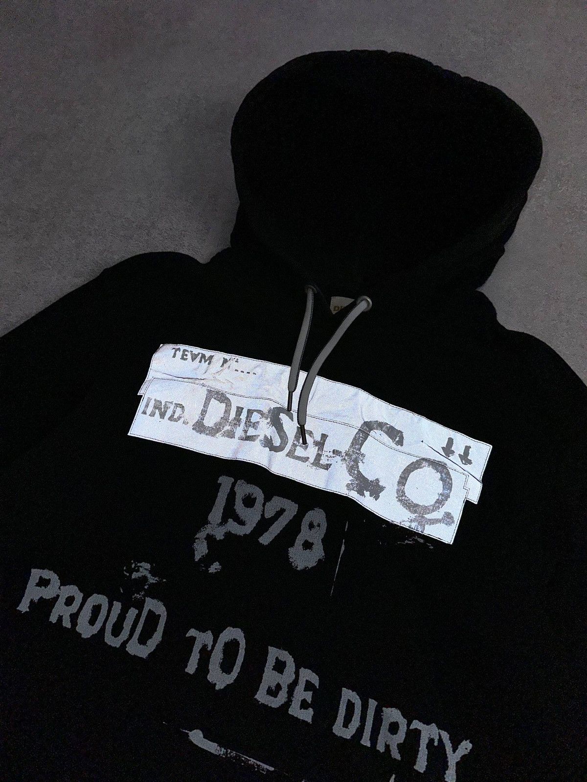 Diesel Vintage Diesel Reflective Logo Boxy Grunge Opium Hoodie L Size US L / EU 52-54 / 3 - 5 Thumbnail