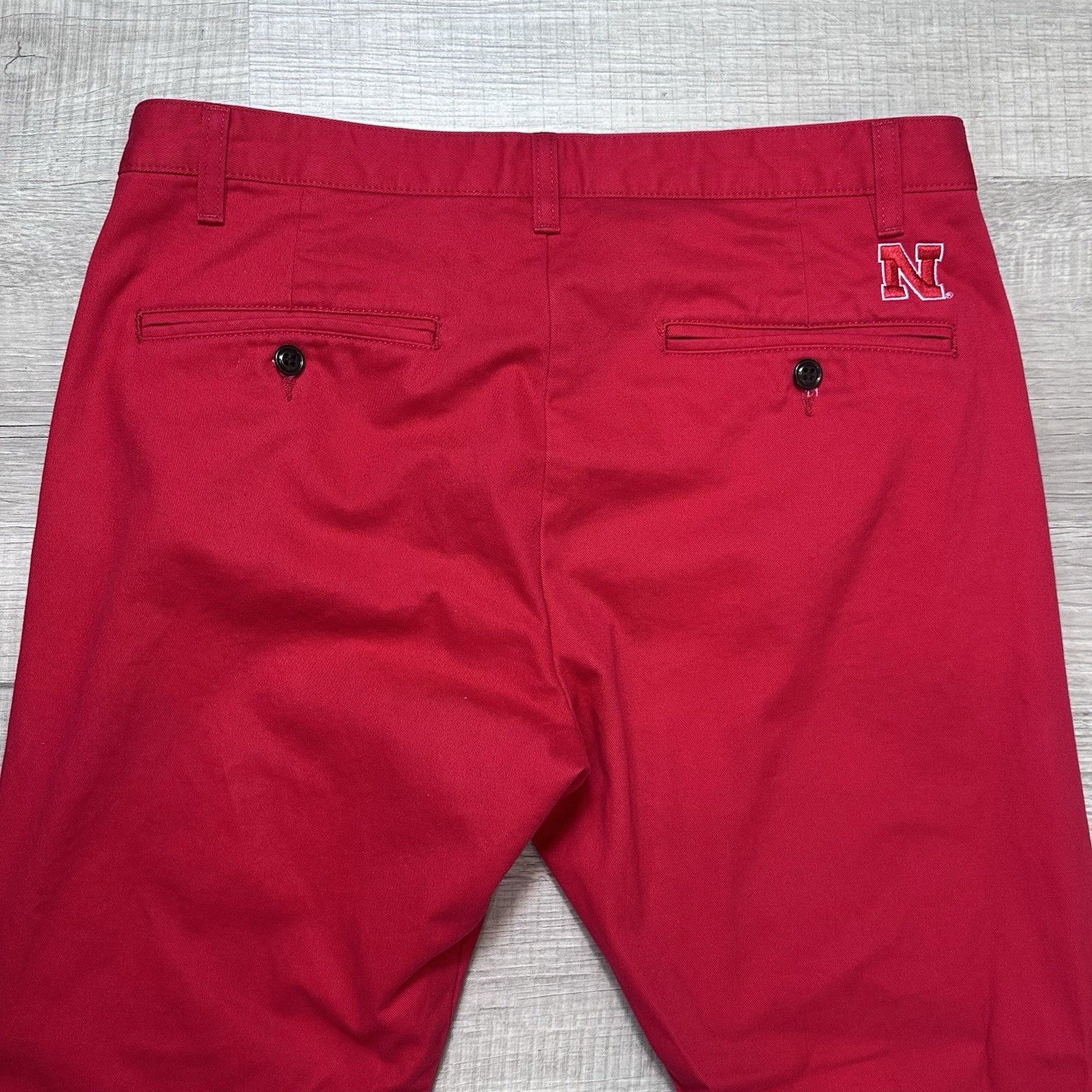 Dockers × NCAA Dockers x Nebraska Cornhuskers Chino Pants Red Men's 33x30 Size US 33 - 8 Thumbnail