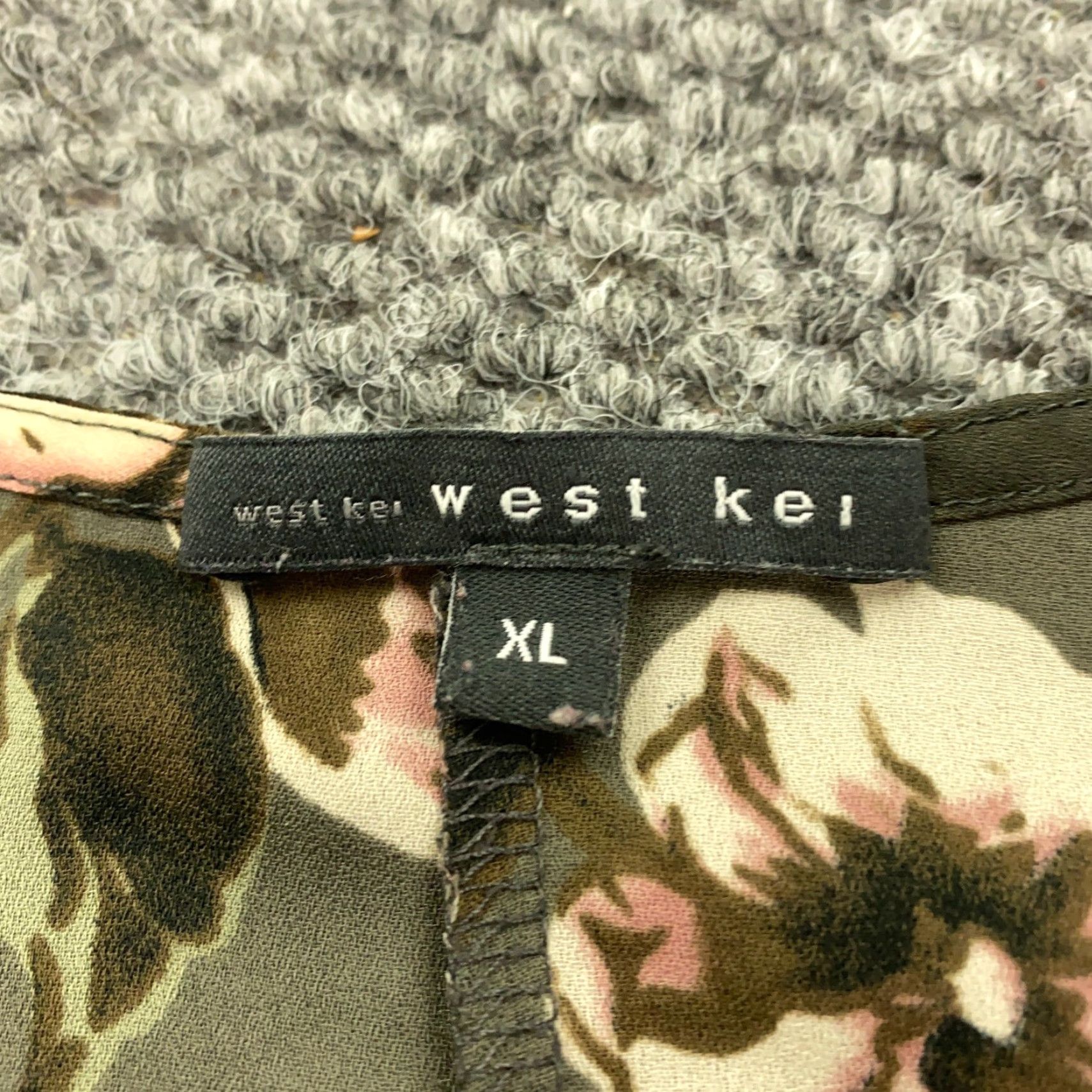 Vintage West Kei Shirt Womens XL Gray Floral Flowy Blouse Business Casual Office Womens Size XL / US 12-14 / IT 48-50 - 3 Thumbnail