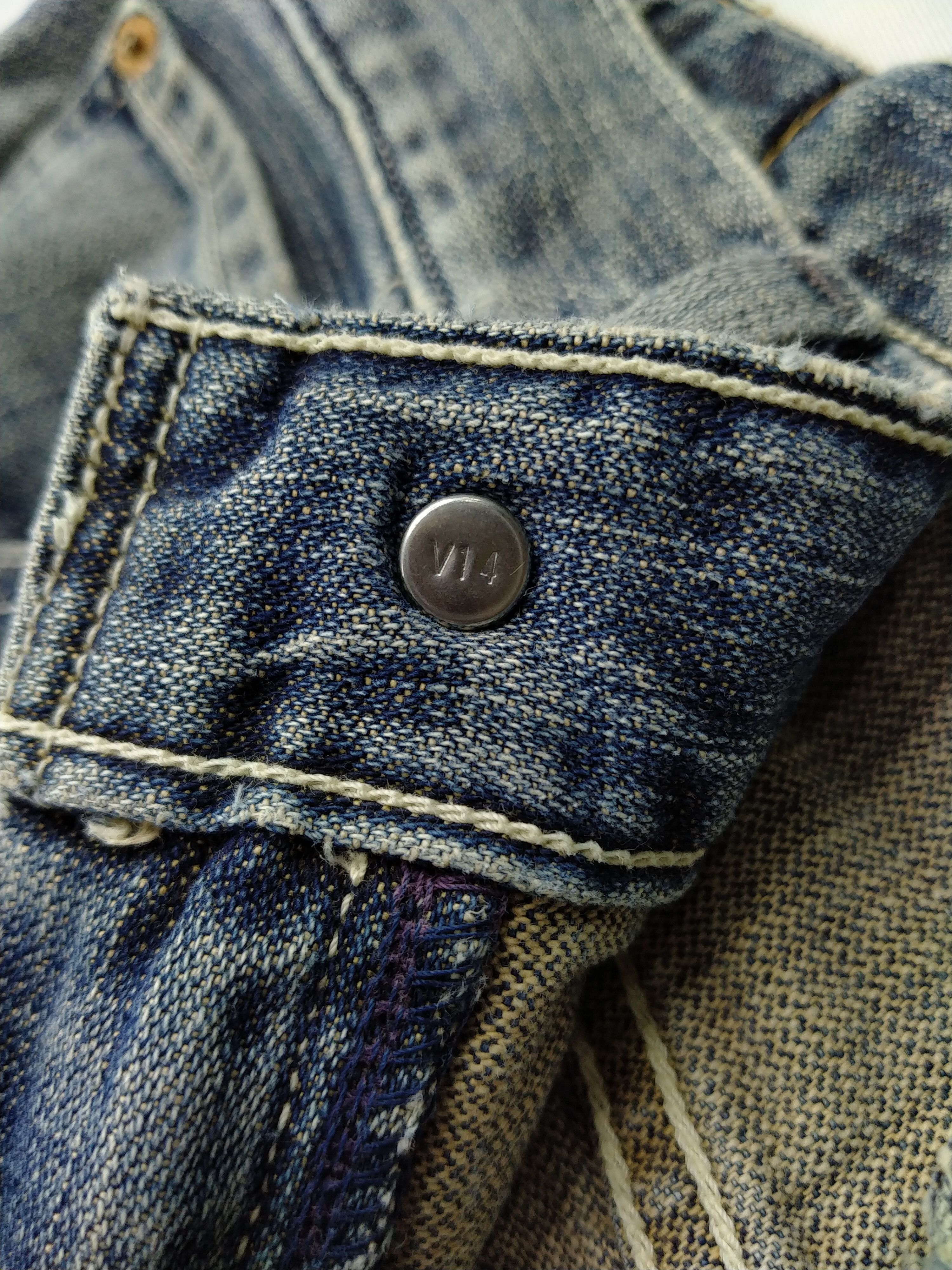 Levi's Faded Blue Vintage Levi's 504 Jeans 31x32.5 Denim -JN1072 Size US 31 - 7 Thumbnail