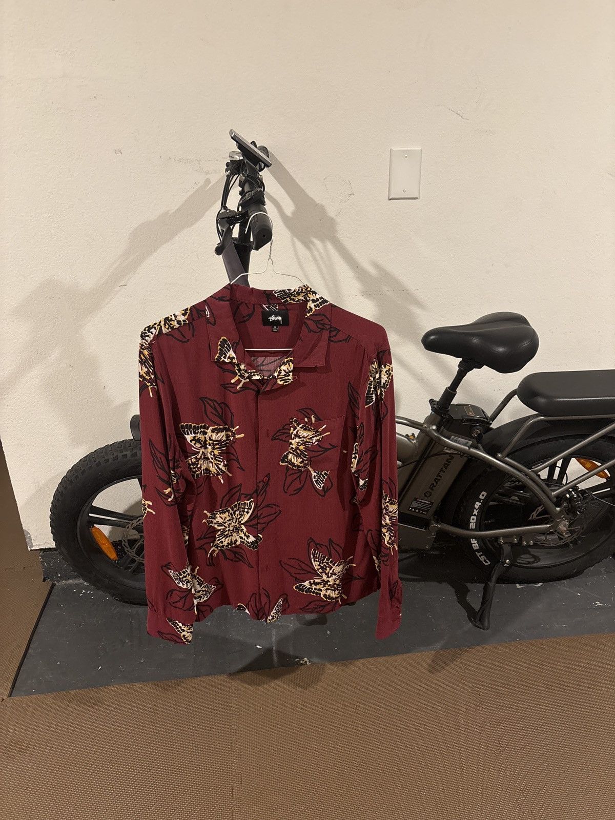 Stussy Maroon Red Butterfly Shirt Size US M / EU 48-50 / 2 - 4 Thumbnail