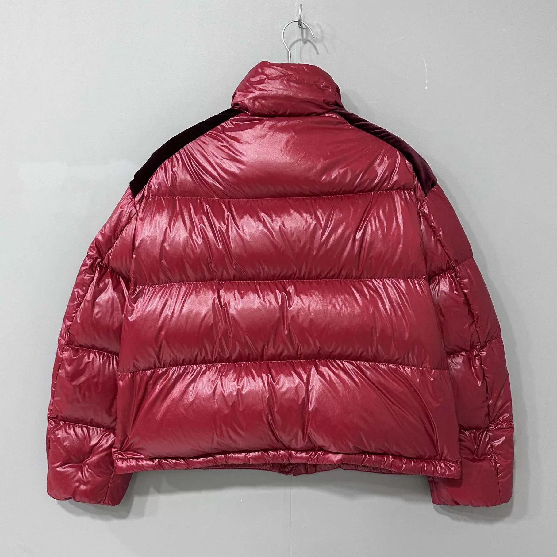 Moncler Moncler Wine Red Flocked Logo Down Jacket Size 1 Size US S / EU 44-46 / 1 - 3 Thumbnail