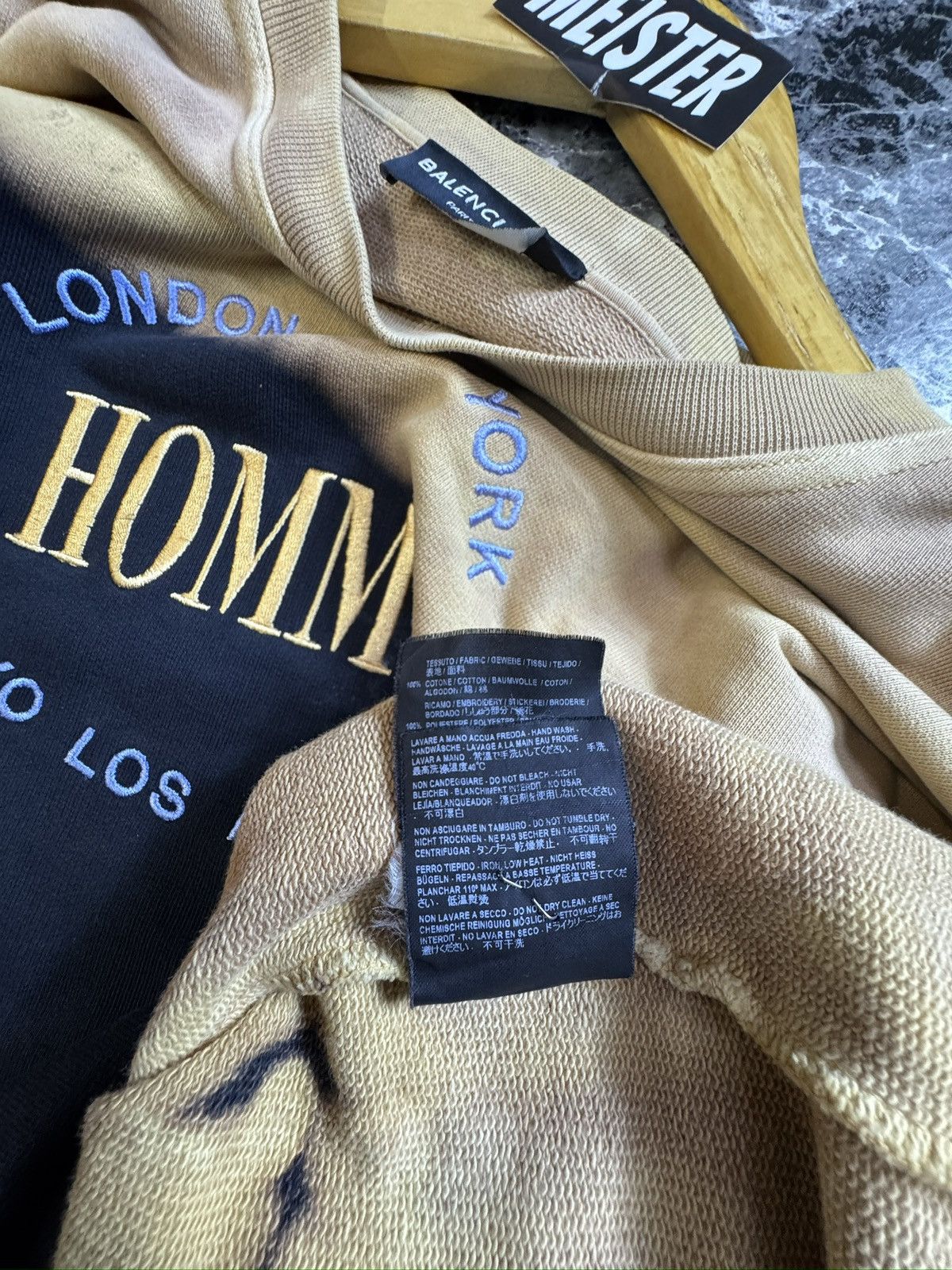Balenciaga Balenciaga Homme Bleached Distressed Sweatshirt Size US S / EU 44-46 / 1 - 12 Thumbnail