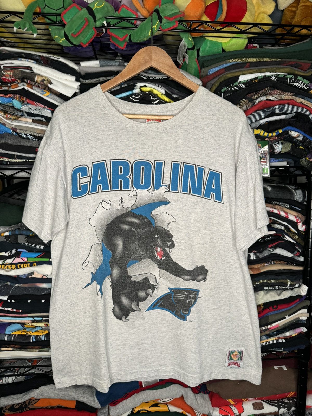 NFL × Nutmeg × Vintage Vintage 1993 Carolina Panthers Nutmeg Mills Breakthrough Tee Size US L / EU 52-54 / 3 - 1 Thumbnail