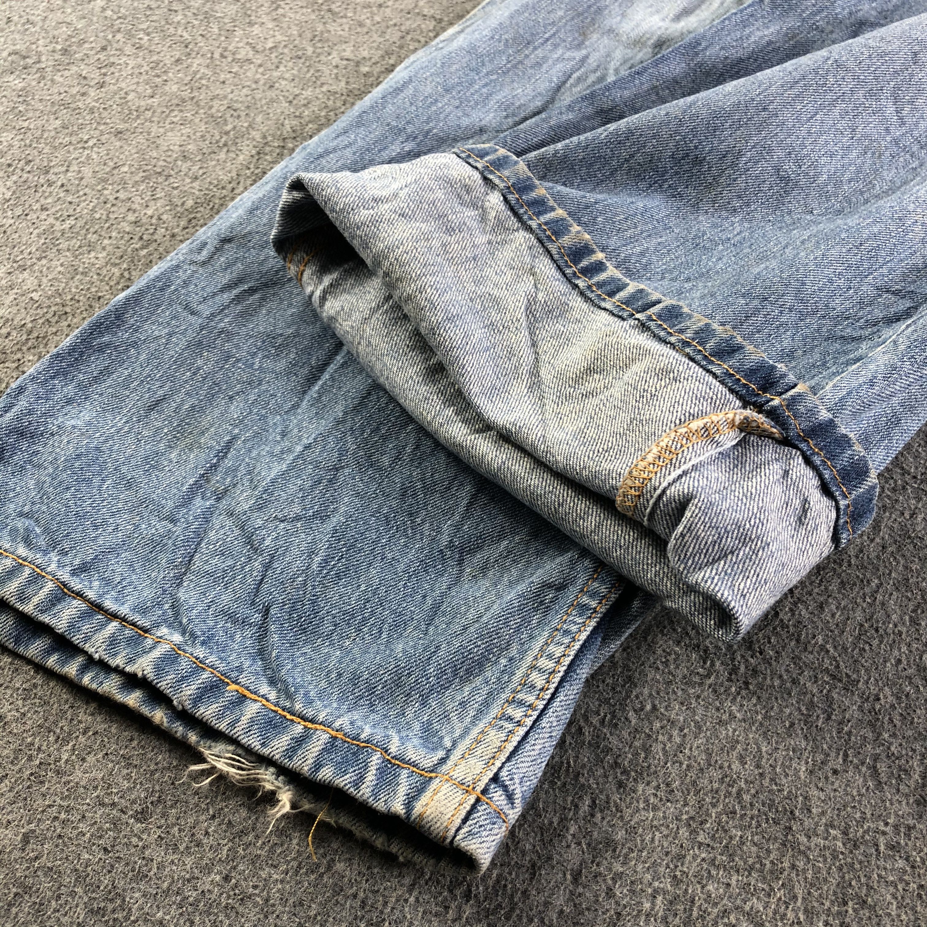 Levi's Vintage Light Wash Levis 529 Jeans-J3351 Size US 35 - 7 Thumbnail