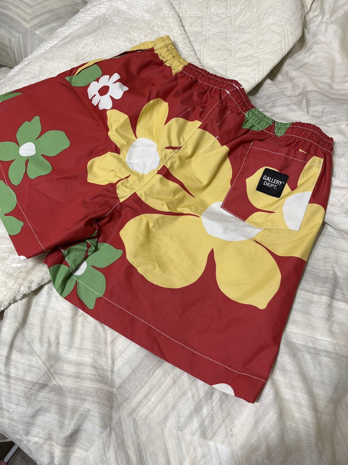 Gallery Dept. Gallery Dept Floral Zuma shorts Size US 33 - 2 Thumbnail