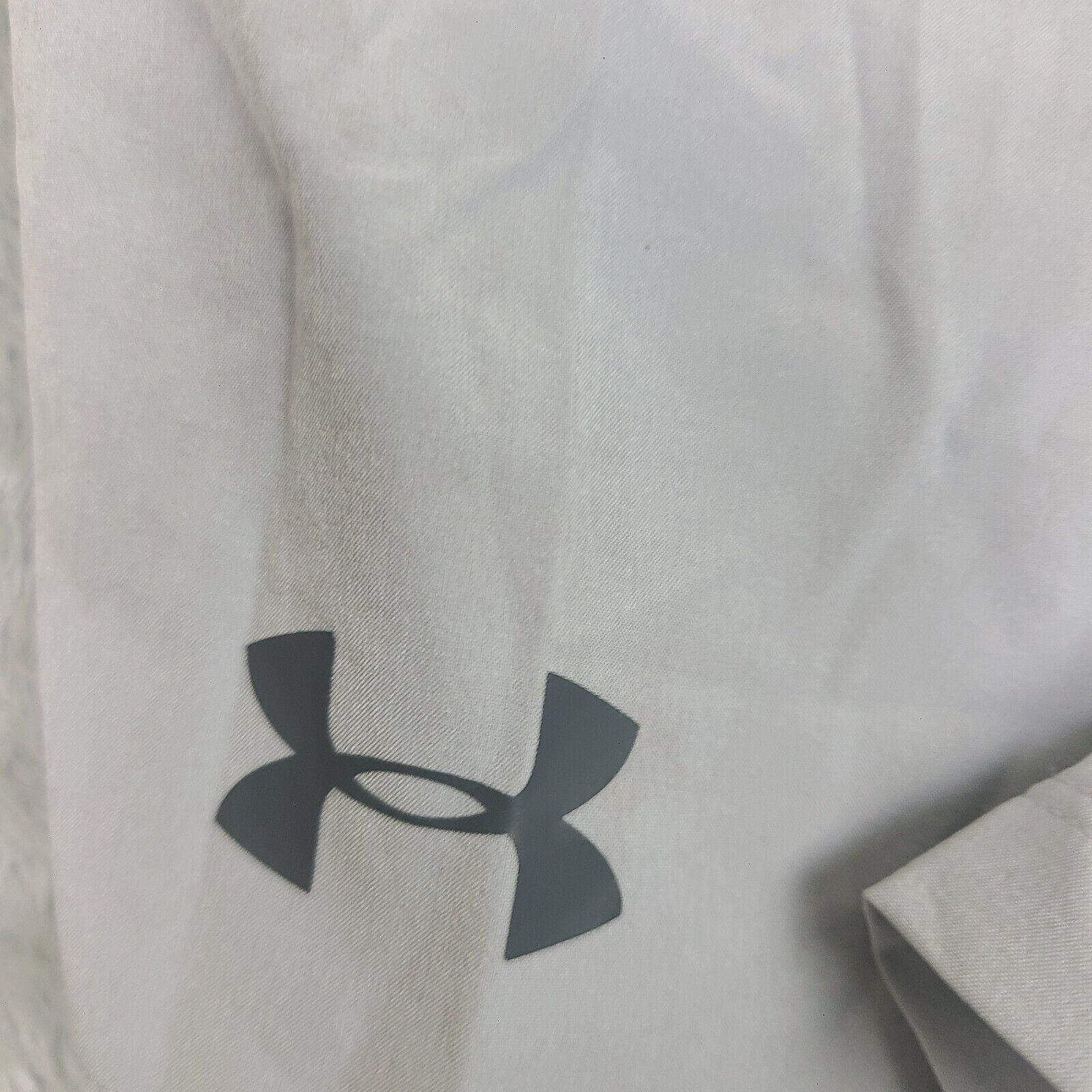 Under Armour Under Armour Mens Size XL Loose Fit Heat Gear Gym Athletic S Size US 38 / EU 54 - 13 Thumbnail