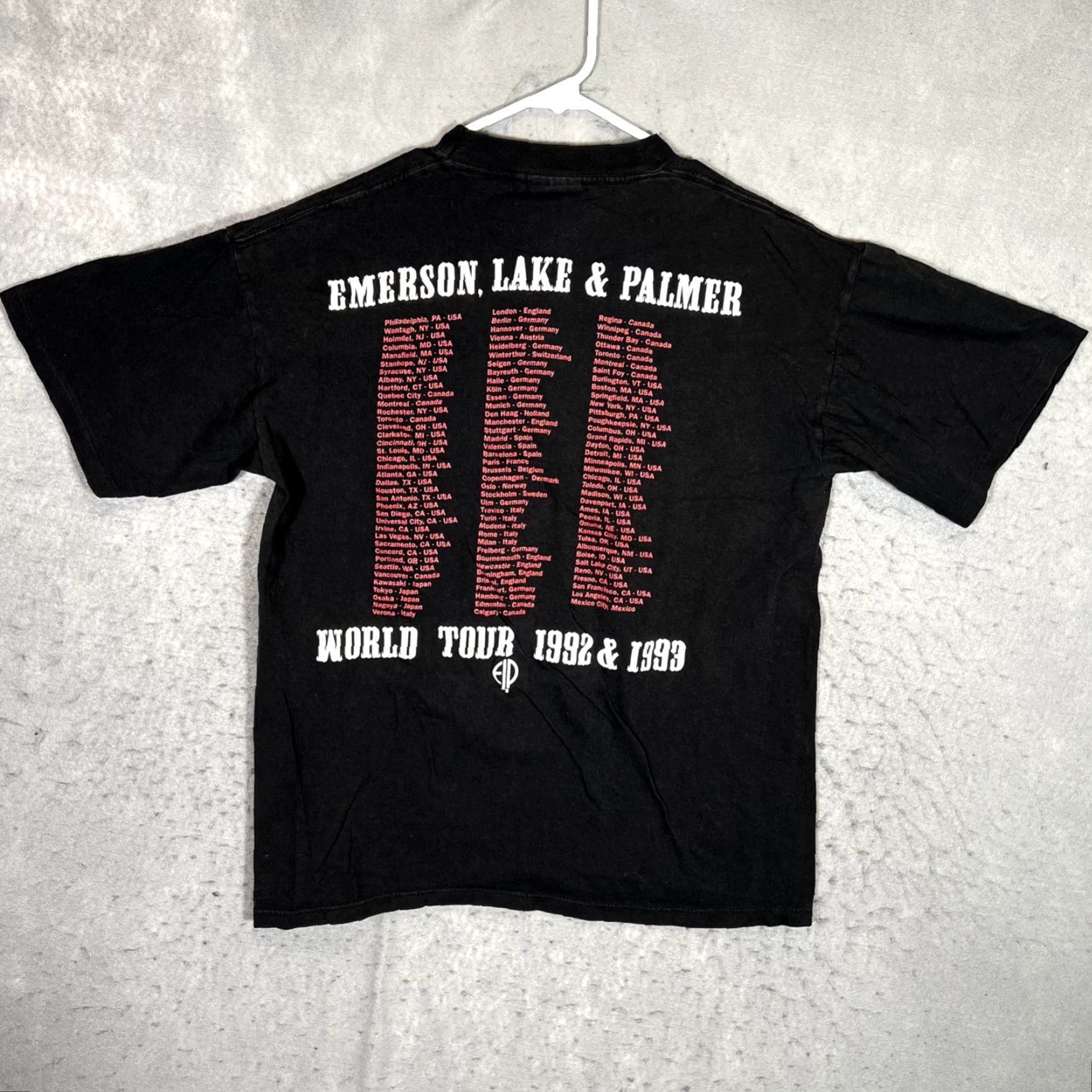 Vintage VINTAGE Brockum Emerson Lake Palmer World Tour Shirt Adult Large Black Mens Shirt Large Black 90s Concert Merch Size US L / EU 52-54 / 3 - 2 Thumbnail