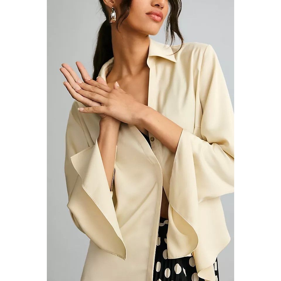 Anthropologie Anthropologie NWT Silky Button Down Shirt SZ L Size L / US 10 / IT 46 - 2 Thumbnail