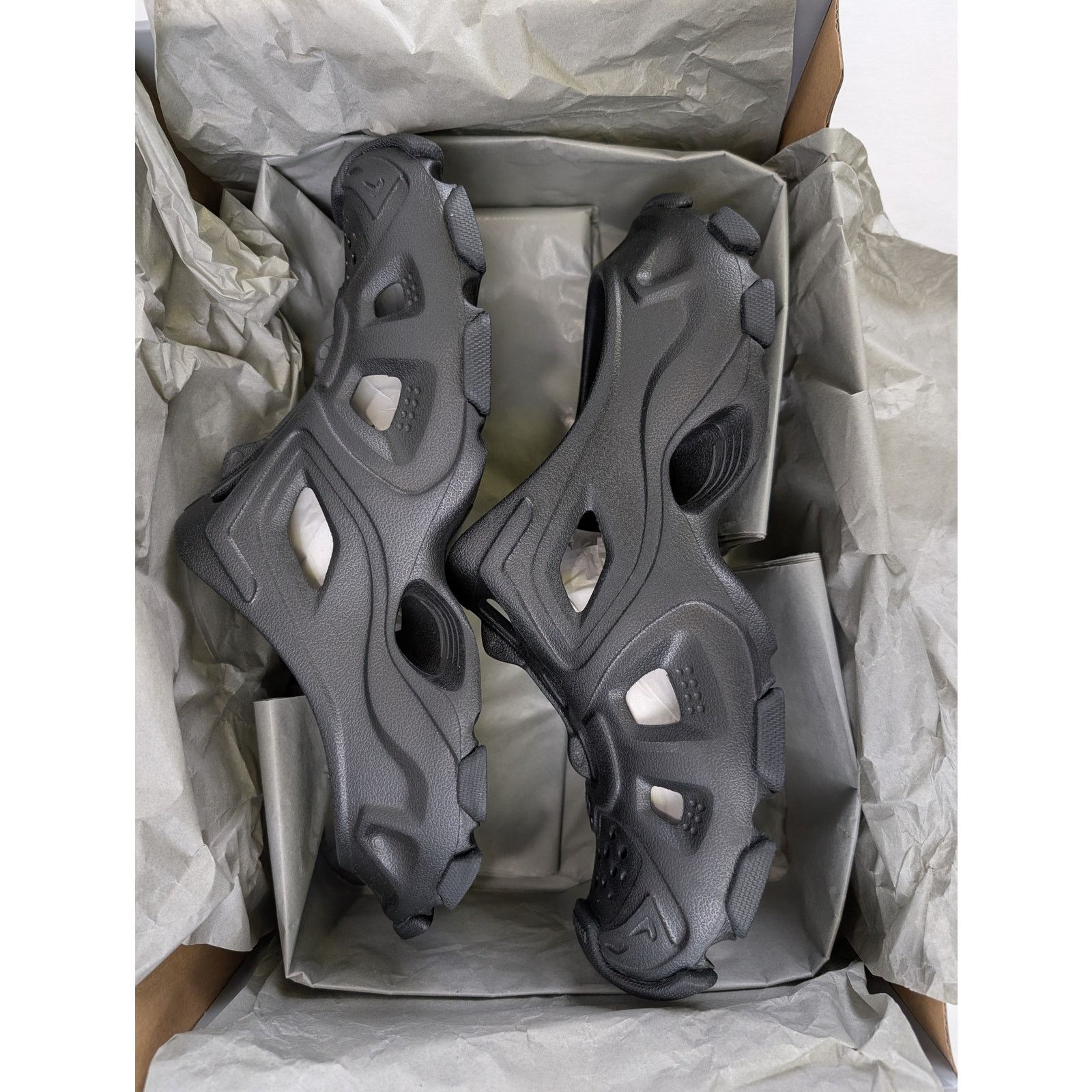 Balenciaga o1rshd1 HD Mule Sandal Slipper in Black Size US 9 / EU 42 - 20 Thumbnail