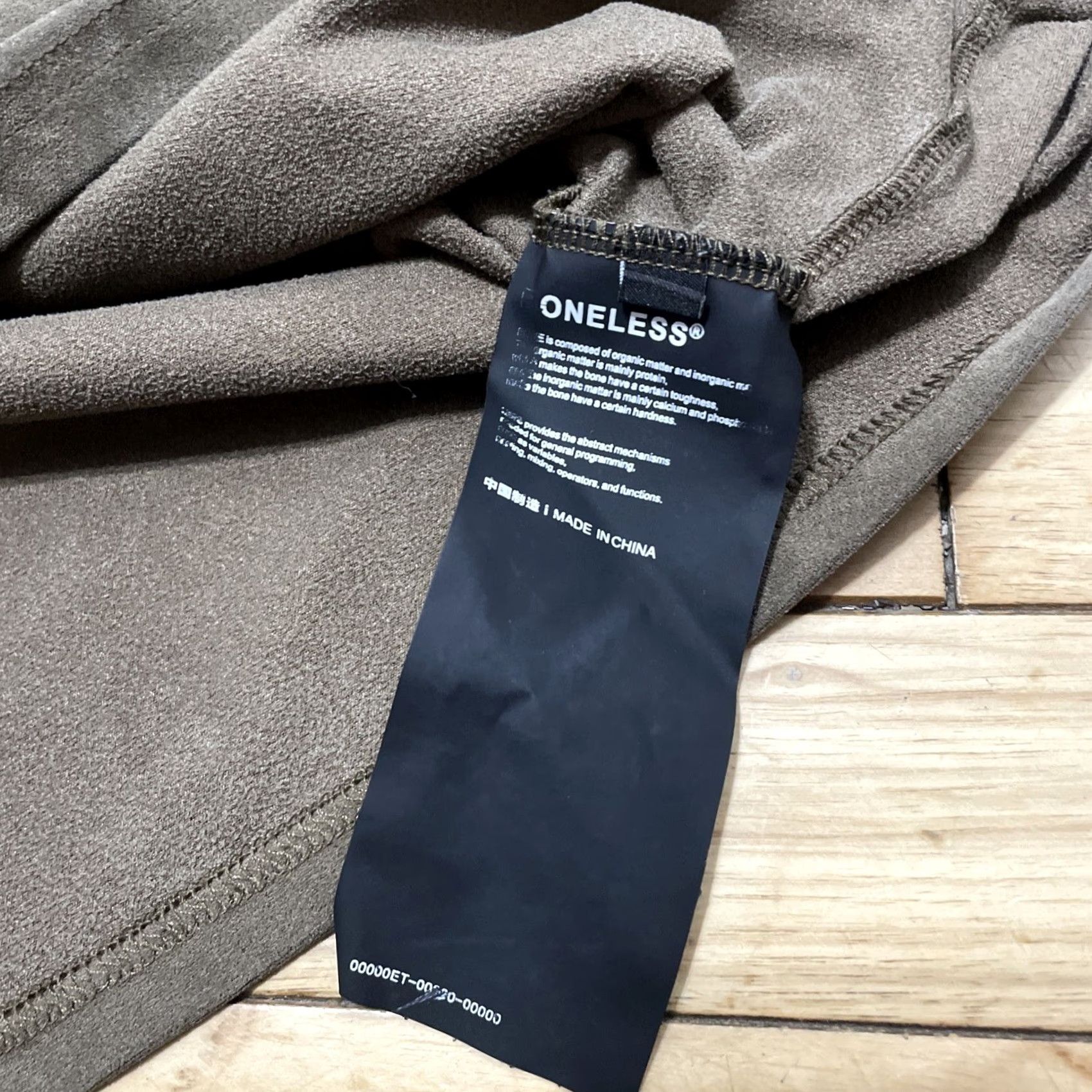 Vintage Boneless Crop T-Shirt Brown Size S Organic Material Faux Suede Spellout EUC Mens Shirt Short Sleeve Crew Neck Casual Regular WT Size US S / EU 44-46 / 1 - 6 Thumbnail