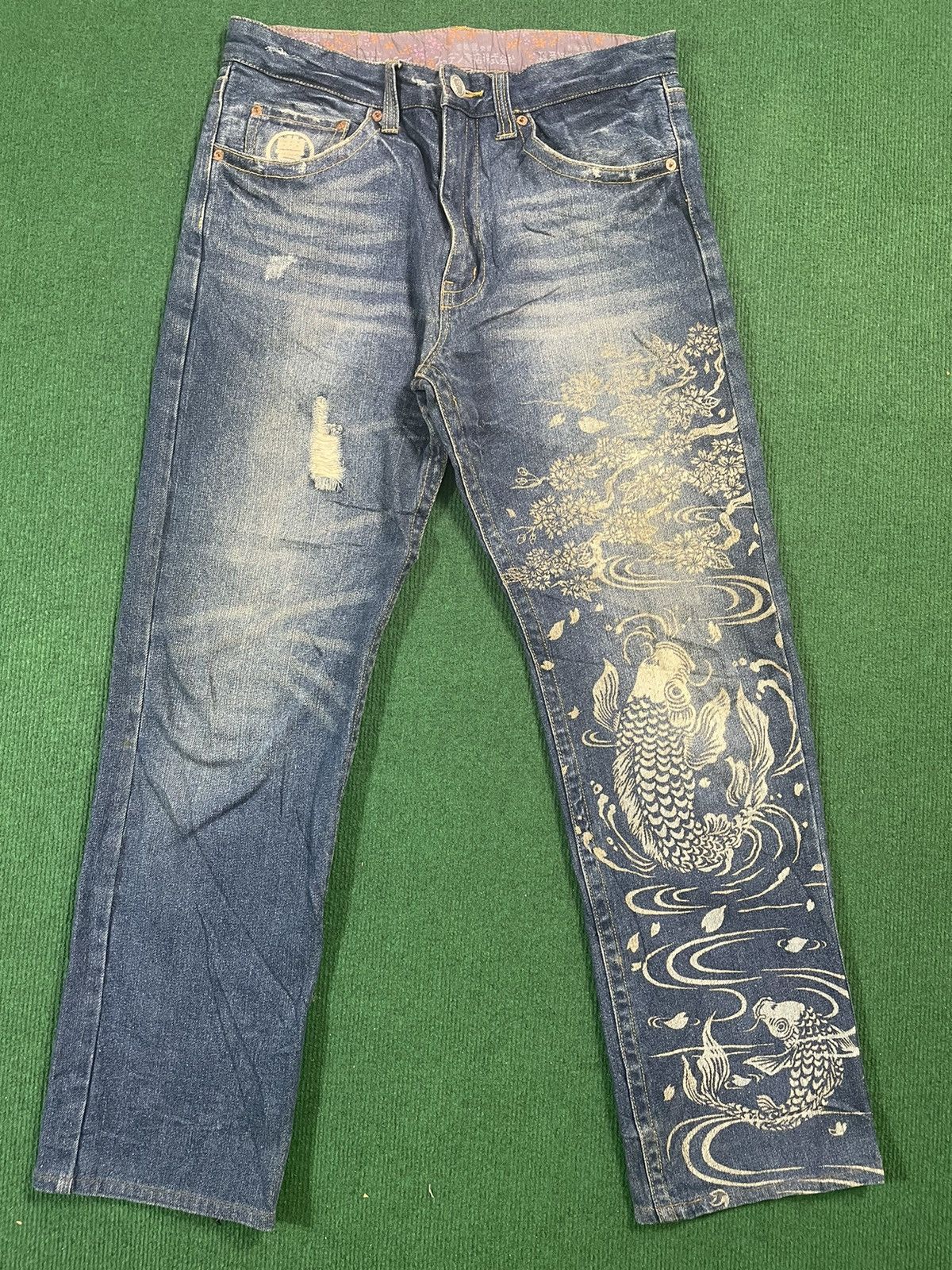If Six Was Nine Vintage Japanese Jean with Koi Fish Painted Size US 32 / EU 48 - 2 Thumbnail