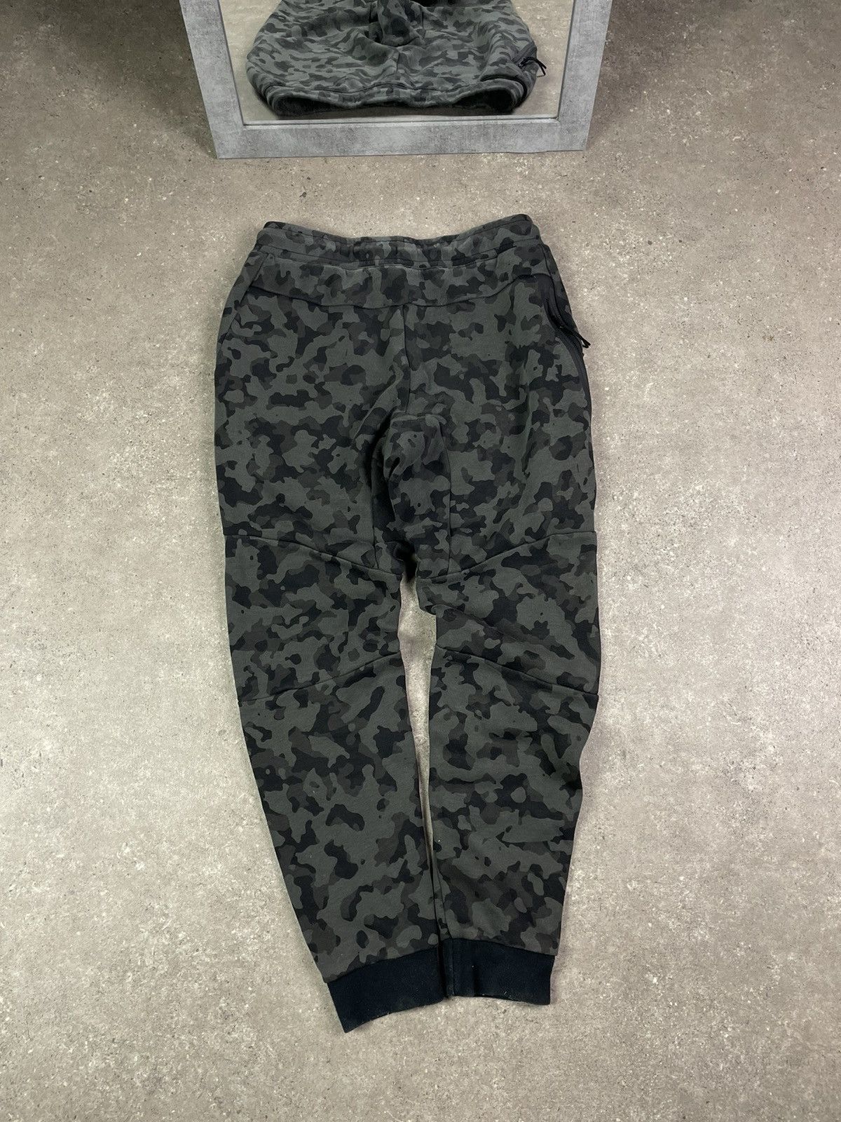 Nike Nike tech fleece camo pants drill hip hop Size US 32 / EU 48 - 2 Thumbnail