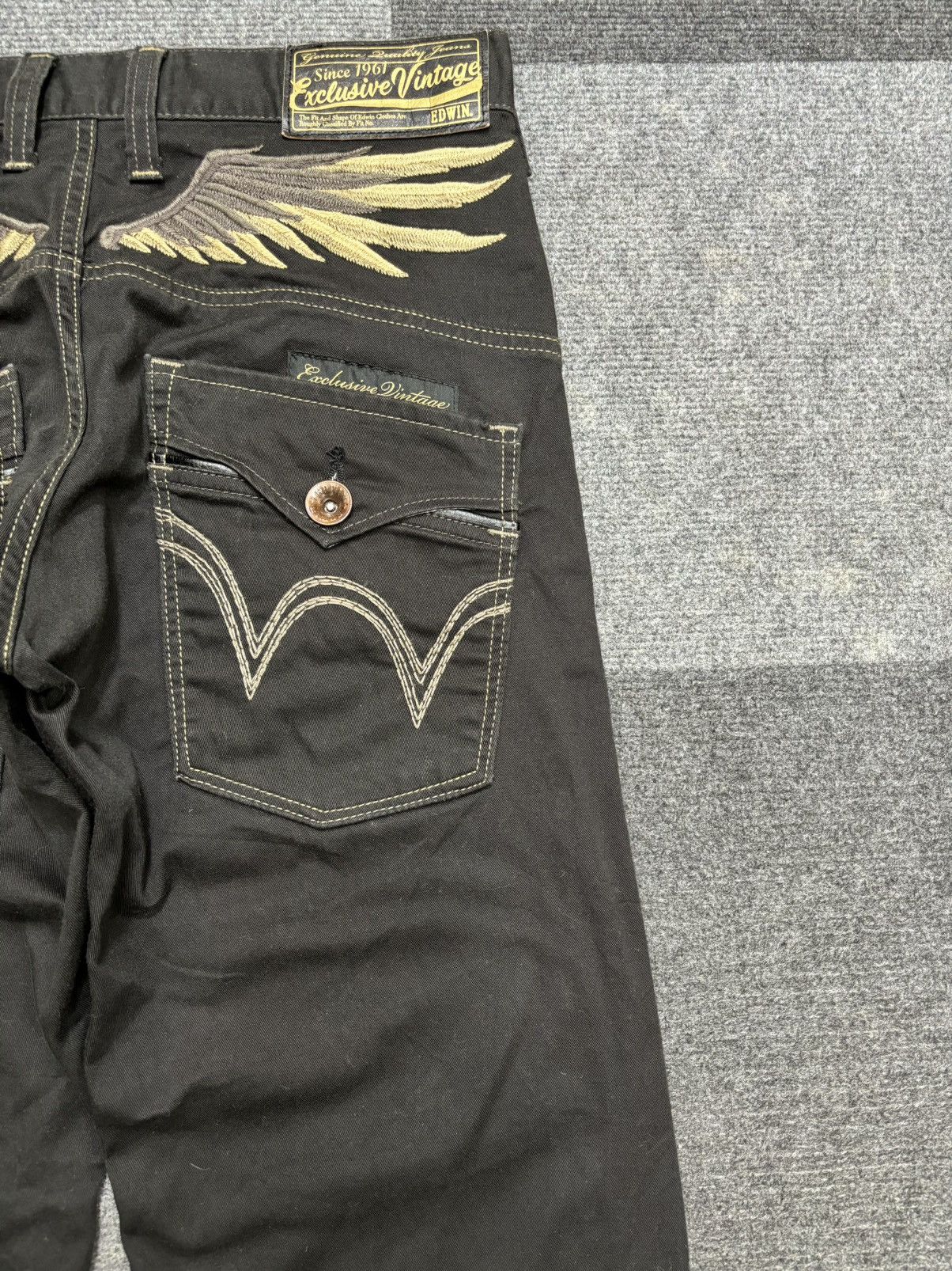 Edwin 💥VERY RARE💥EDWIN WINGS EMBROIDERY PANT F465 Size US 31 - 7 Thumbnail