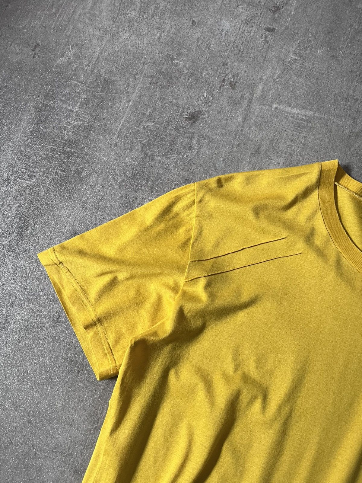 Dior Dior 2008 by Kris Van Ascshe yellow T-shirt Size US L / EU 52-54 / 3 - 2 Thumbnail