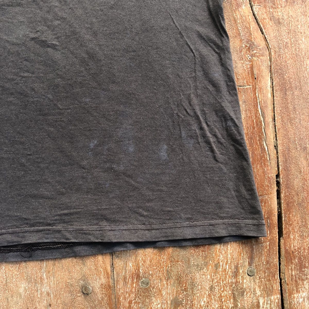 Vintage Vintage Thrashed Faded Nike Rare Shirt Size US XL / EU 56 / 4 - 9 Thumbnail