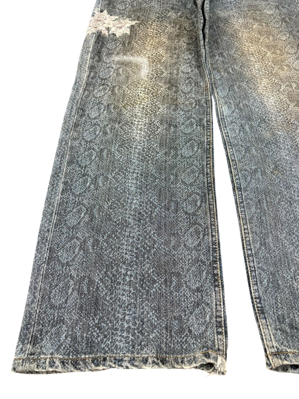 Japanese Brand Vintage Karakuri Tamashi Sugoi Snake Skin Baggy Jeans Size US 40 / EU 56 - 6 Thumbnail