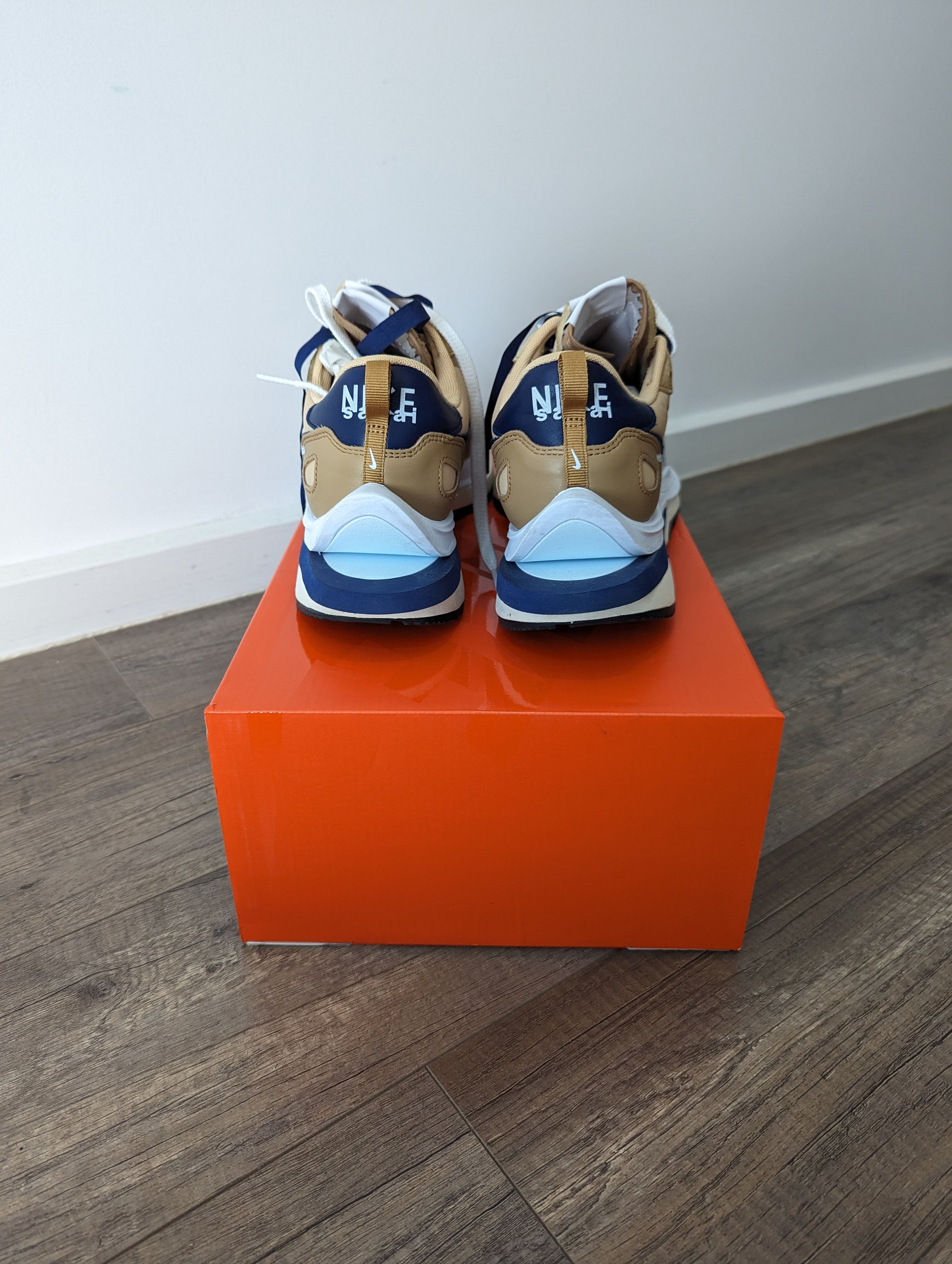 Sacai × The North Face NIKE X SACAI VAPORWAFFLE Size US 10 / EU 43 - 3 Thumbnail