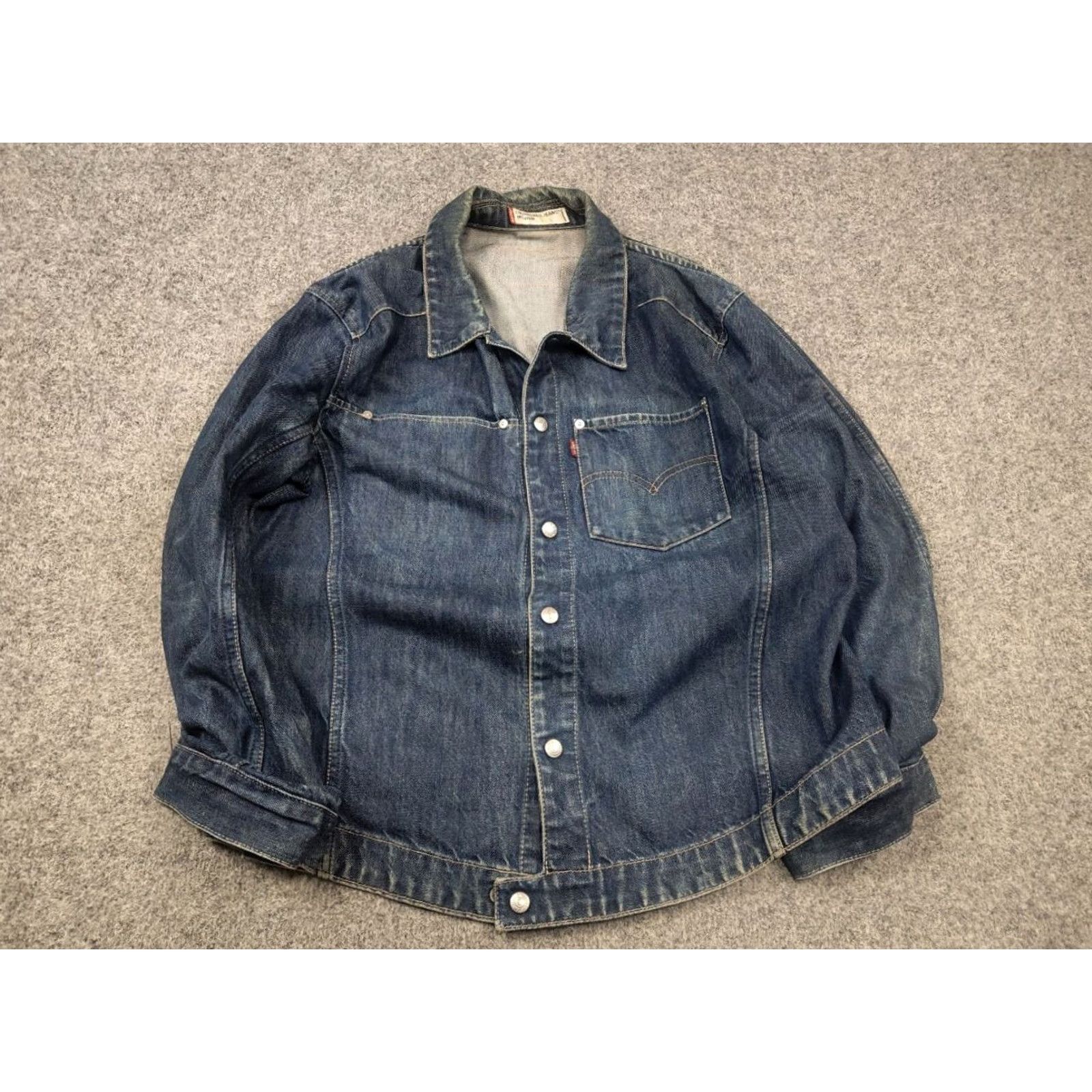 Levi's VINTAGE Levi's Trucker Jacket Denim Blue Pocket Faded 90s 00's Engineered Jeans Style: Biker, Button Closure, Mid-Length, Regular Fit Mens Jacket Size US 31 - 3 Thumbnail