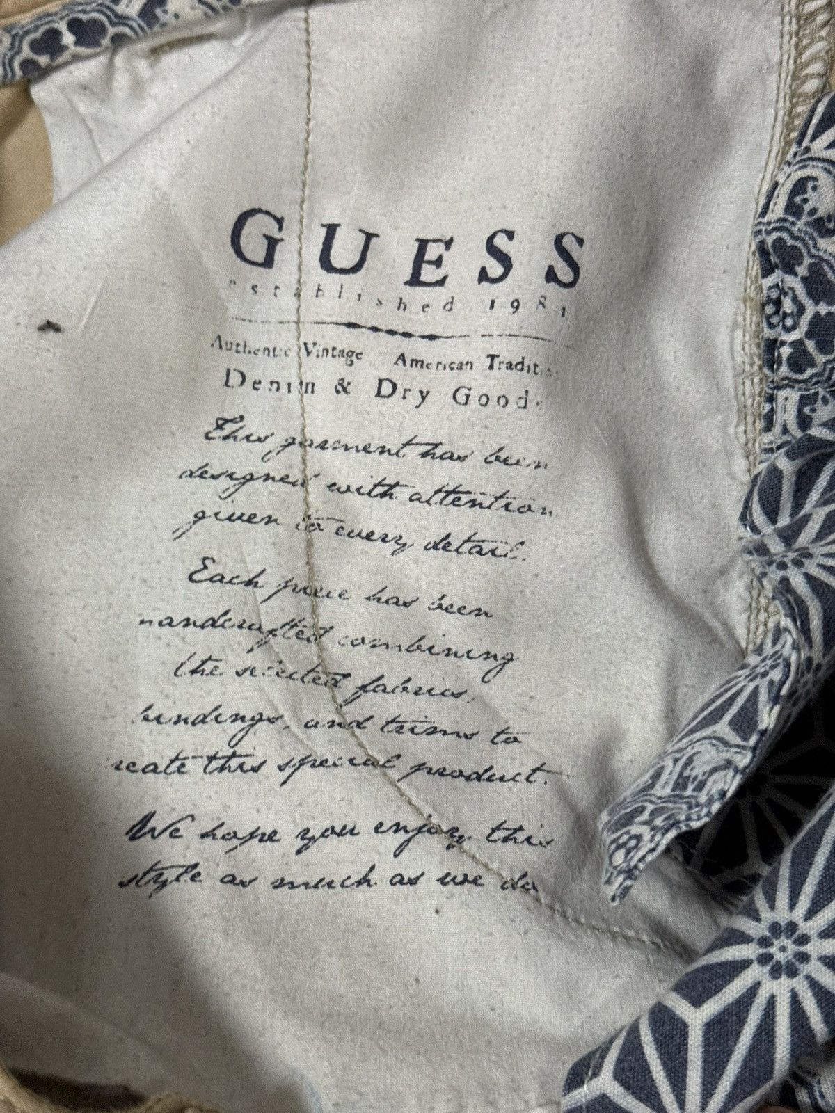 Guess GUESS Men's Classic Khaki Cargo Shorts Size US 30 / EU 46 - 10 Thumbnail