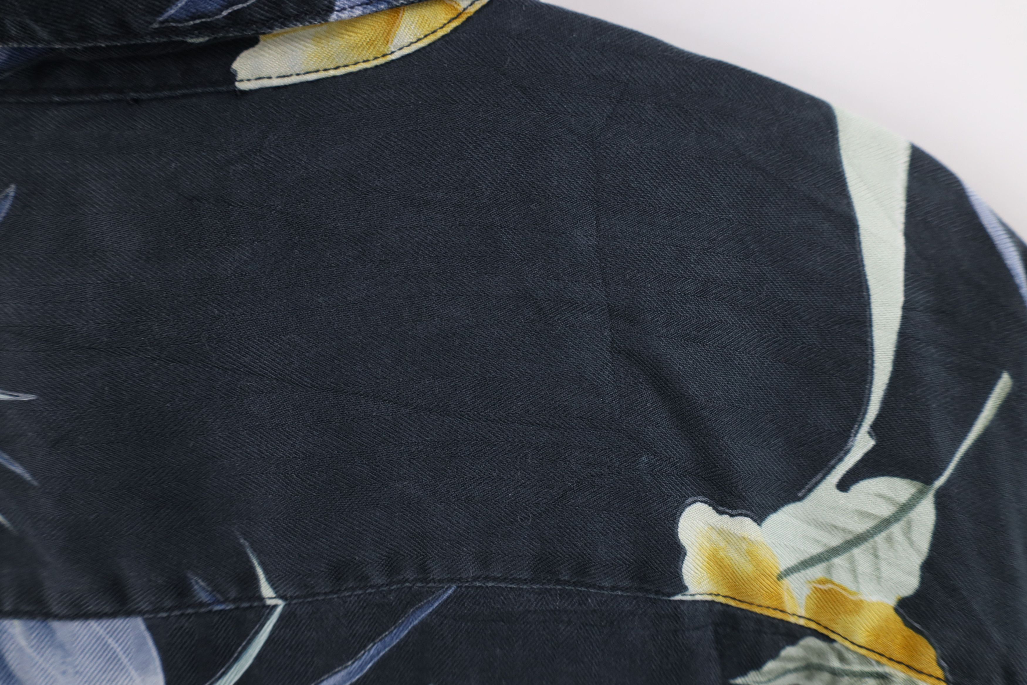 Tommy Bahama × Vintage Vintage 90s Tommy Bahama Hawaii Flower Silk Button Shirt Size US M / EU 48-50 / 2 - 10 Thumbnail