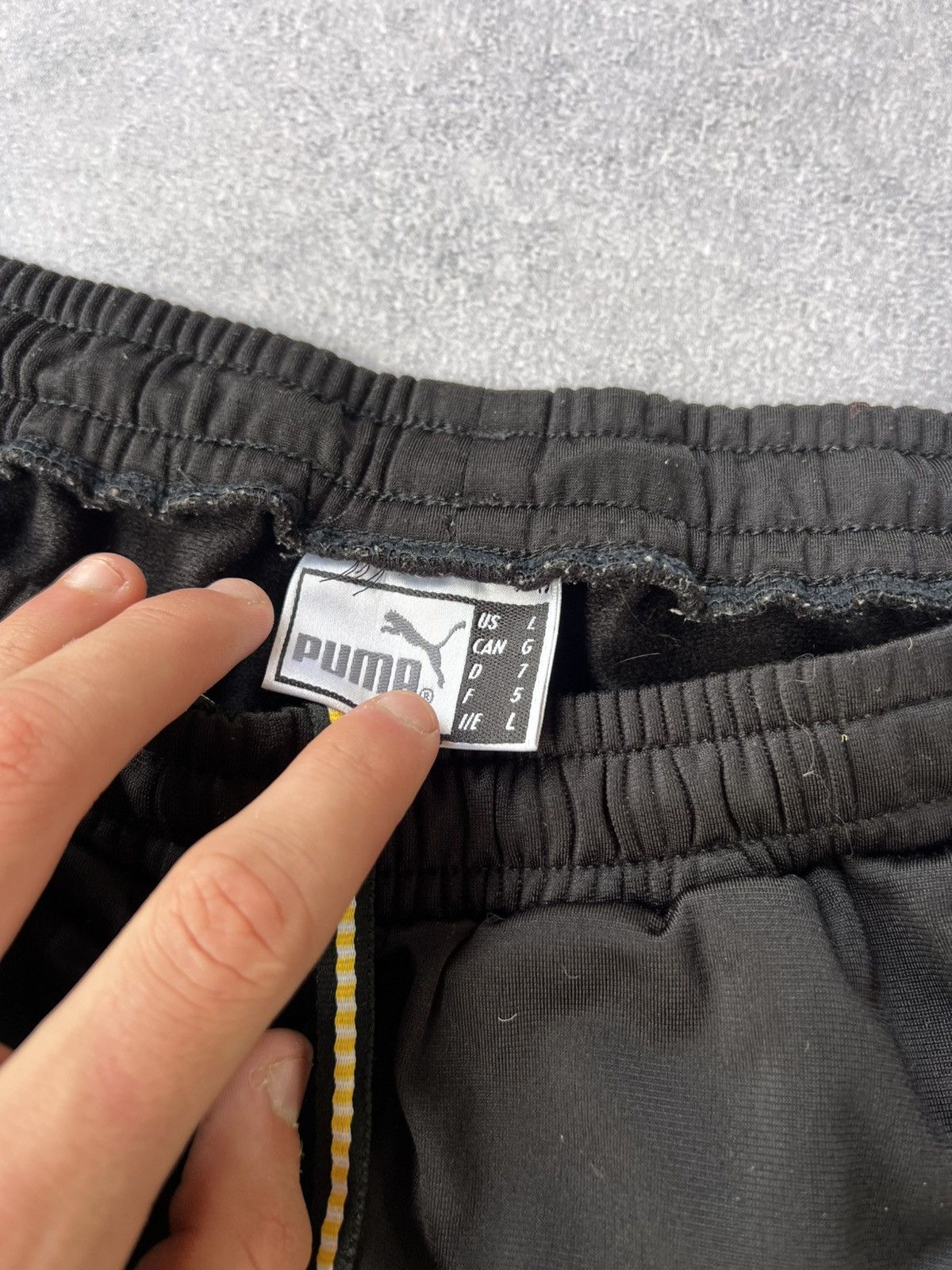 Puma 🐾 Vintage Puma Track Pants L — Black / Side Stripes / Zip Cu Size US 34 / EU 50 - 7 Thumbnail