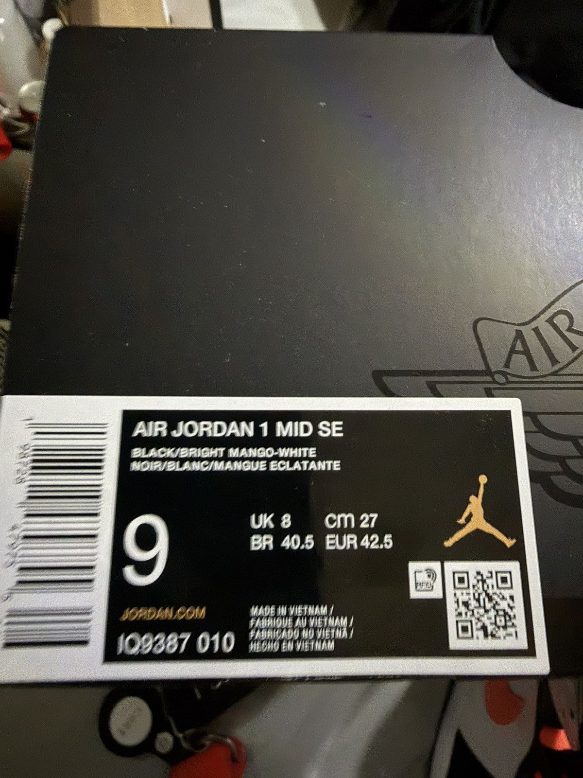 Jordan Brand Jordan 1 MID SE Size US 9 / EU 42 - 7 Thumbnail