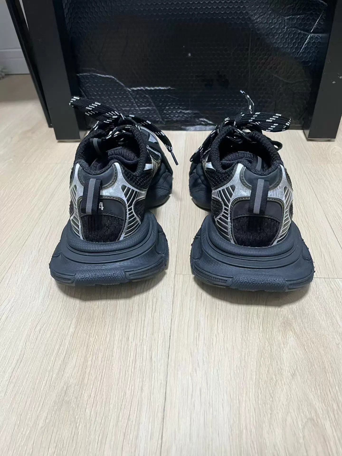 Balenciaga Balenciaga 3xl 44 Black Silver No Box, Dust Bag Size US 11 / EU 44 - 3 Thumbnail