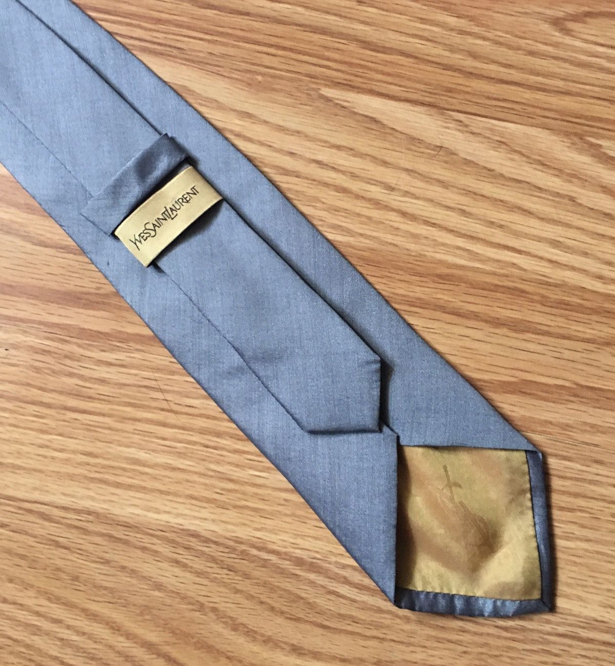 Yves Saint Laurent Yves Saint Laurent Silver Metal Silk Mens Neck Tie Size ONE SIZE - 1 Thumbnail