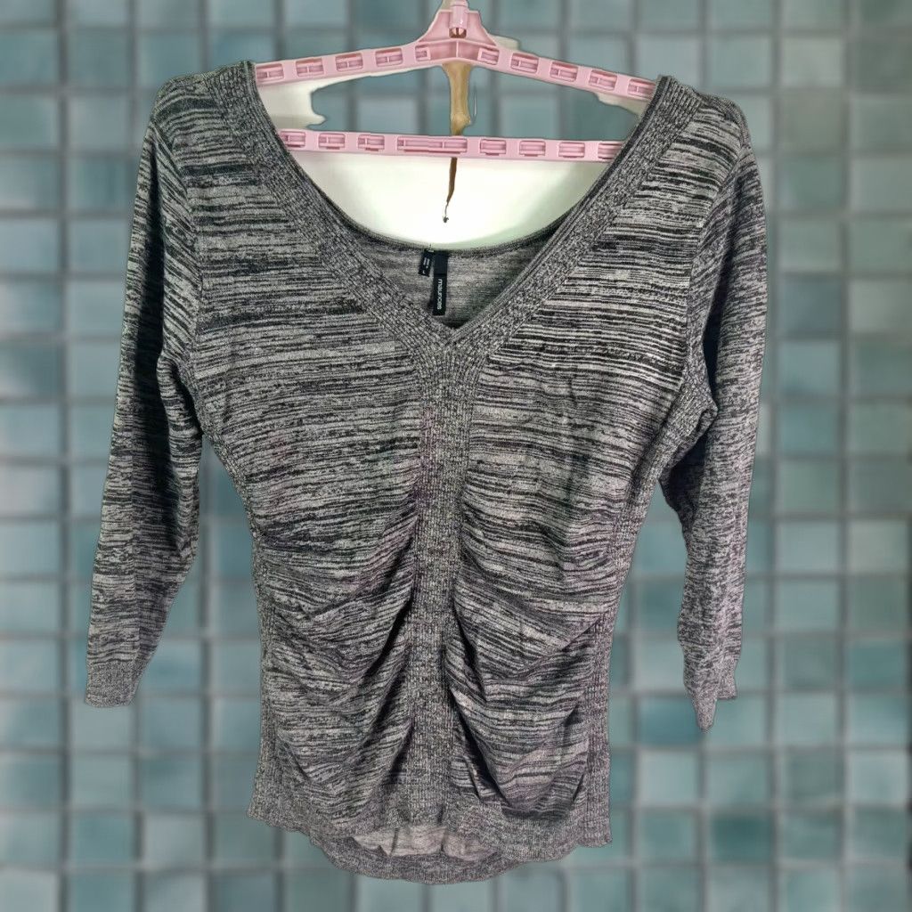 Vintage Maurices Heather Gathered V-Neck Knit Top Womens Size L Gray Shirt Size L / US 10 / IT 46 - 1 Thumbnail