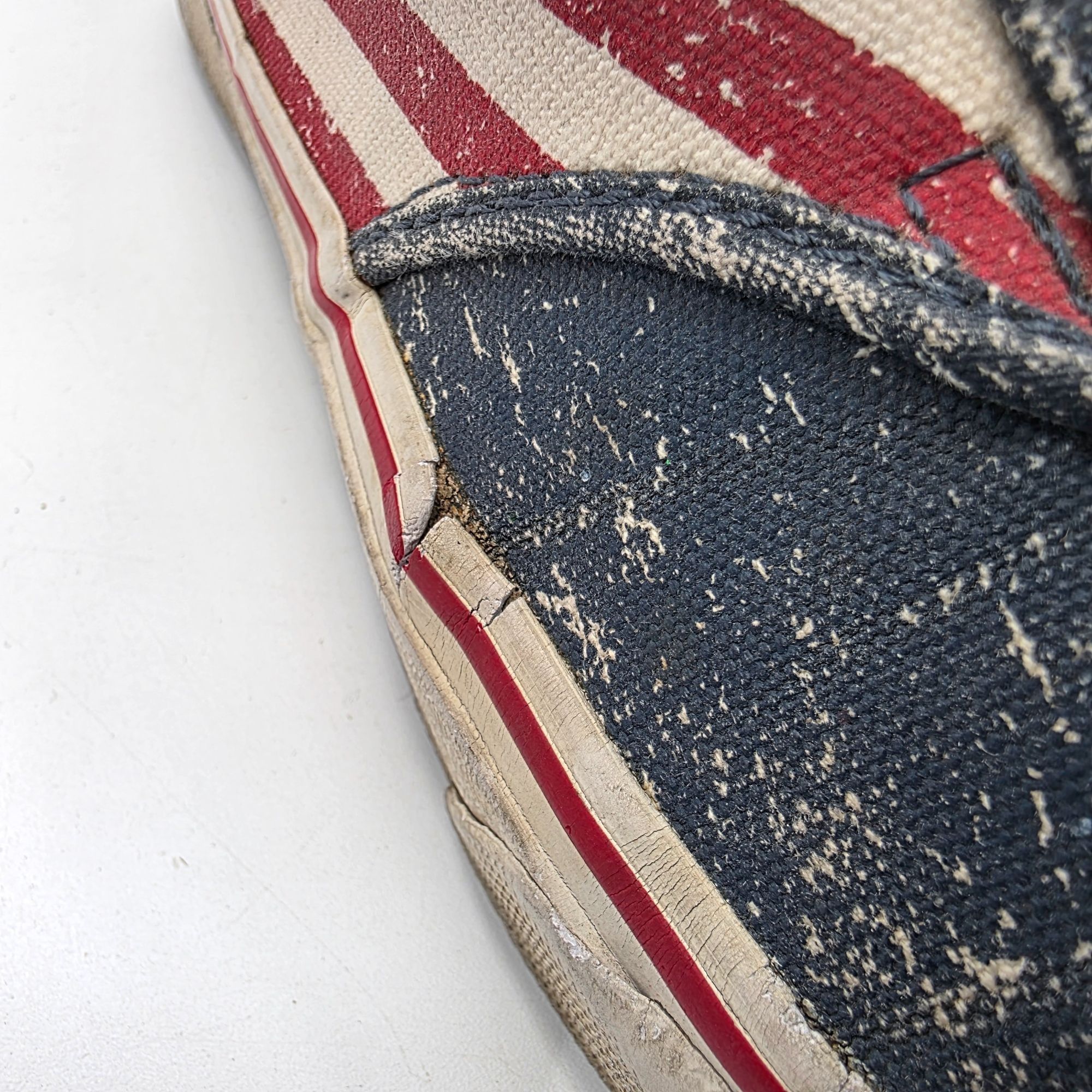 Vans Vans Atwood Mens Size 9 Red White Blue Shoes American Flag C Size US 9 / EU 42 - 16 Thumbnail