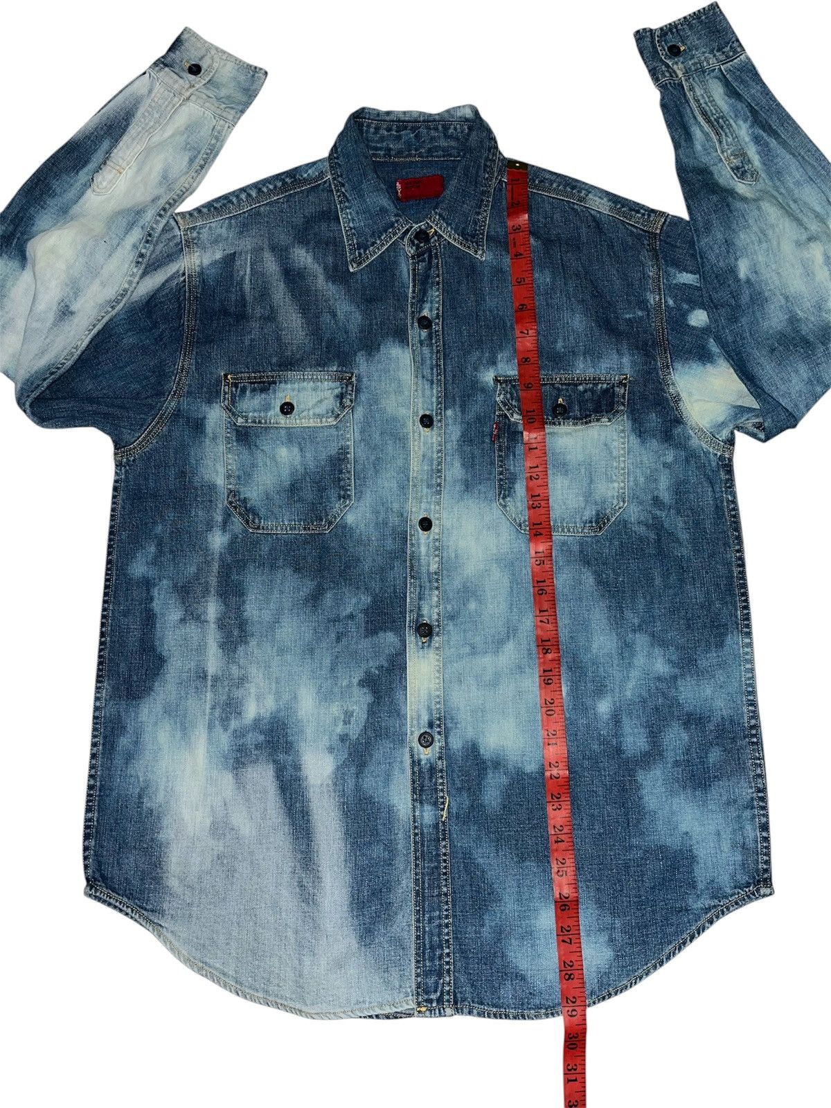 Levi's VINTAGE LEVIS BLEACHED BUTTON DOWN x DENIM SHIRT Size US M / EU 48-50 / 2 - 4 Thumbnail