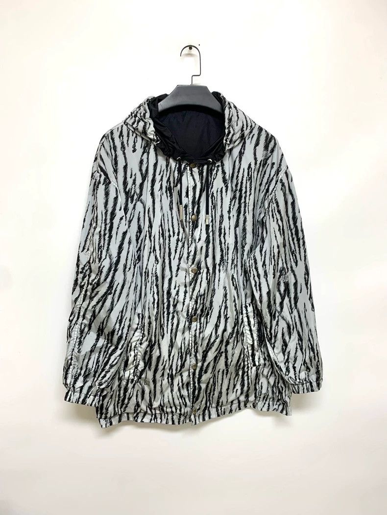 Givenchy Givenchy Size 46Two-Sided Wear Nylon Windbreaker 2506-Nexta Size US XL / EU 56 / 4 - 4 Thumbnail