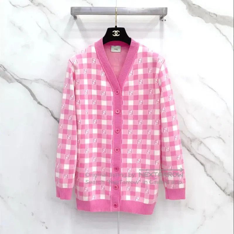 Fendi Fendi Pink Checkered Long Sleeve Cardigan . Size M / US 6-8 / IT 42-44 - 1 Thumbnail