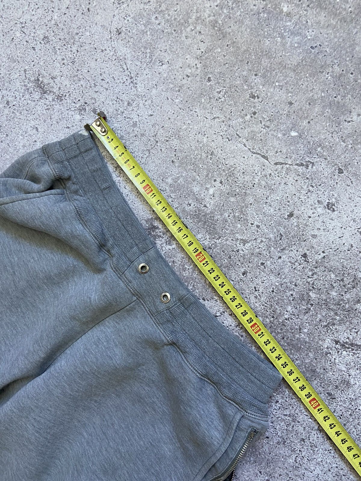 Louis Vuitton Louis Vuitton jogger sweatpants Size US 33 - 18 Thumbnail