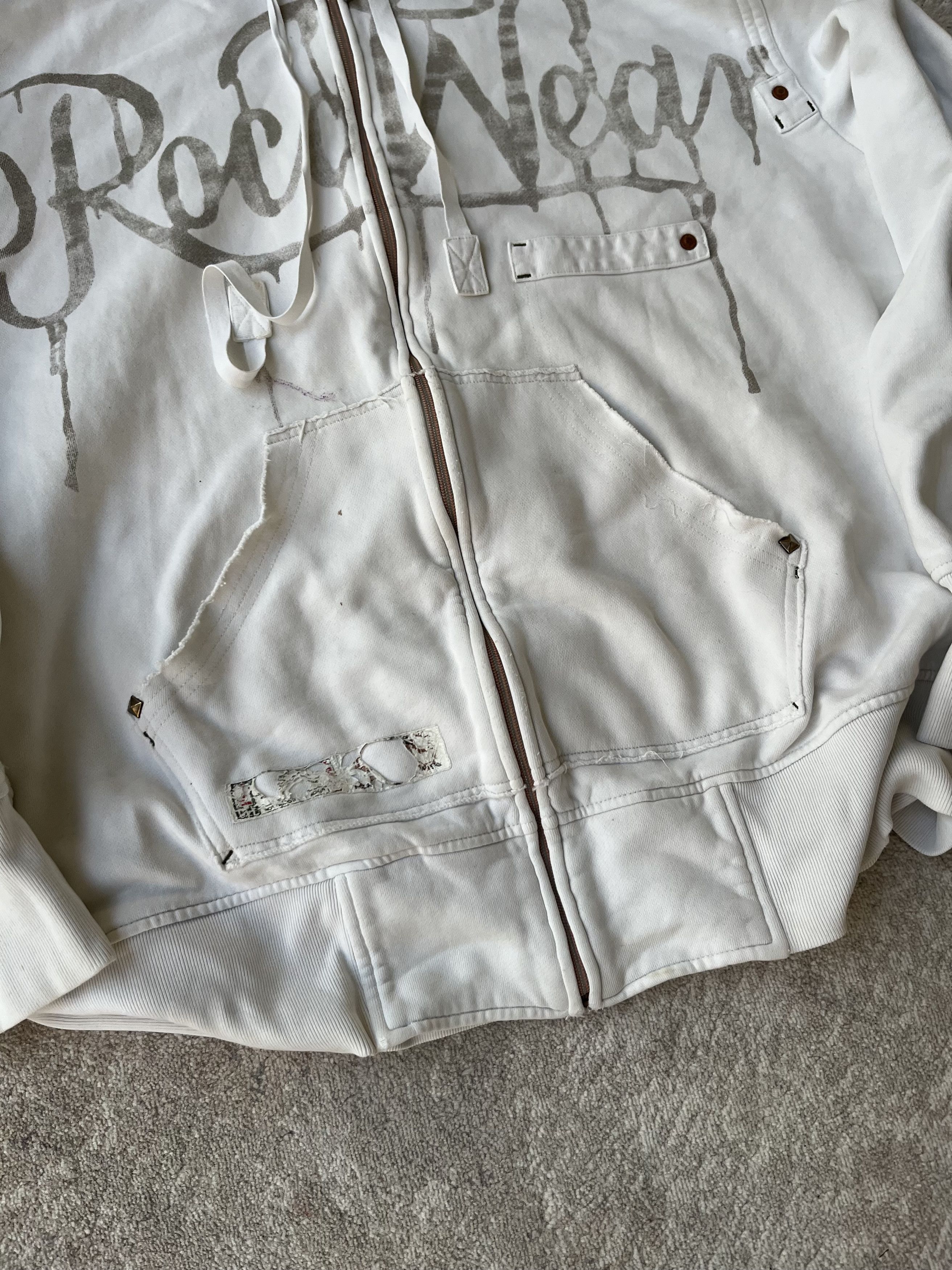 Rocawear VTG CROPPED Y2K ED HARDY STYLE STREETWEAR ROCAWEAR HOODIE Size US M / EU 48-50 / 2 - 5 Thumbnail