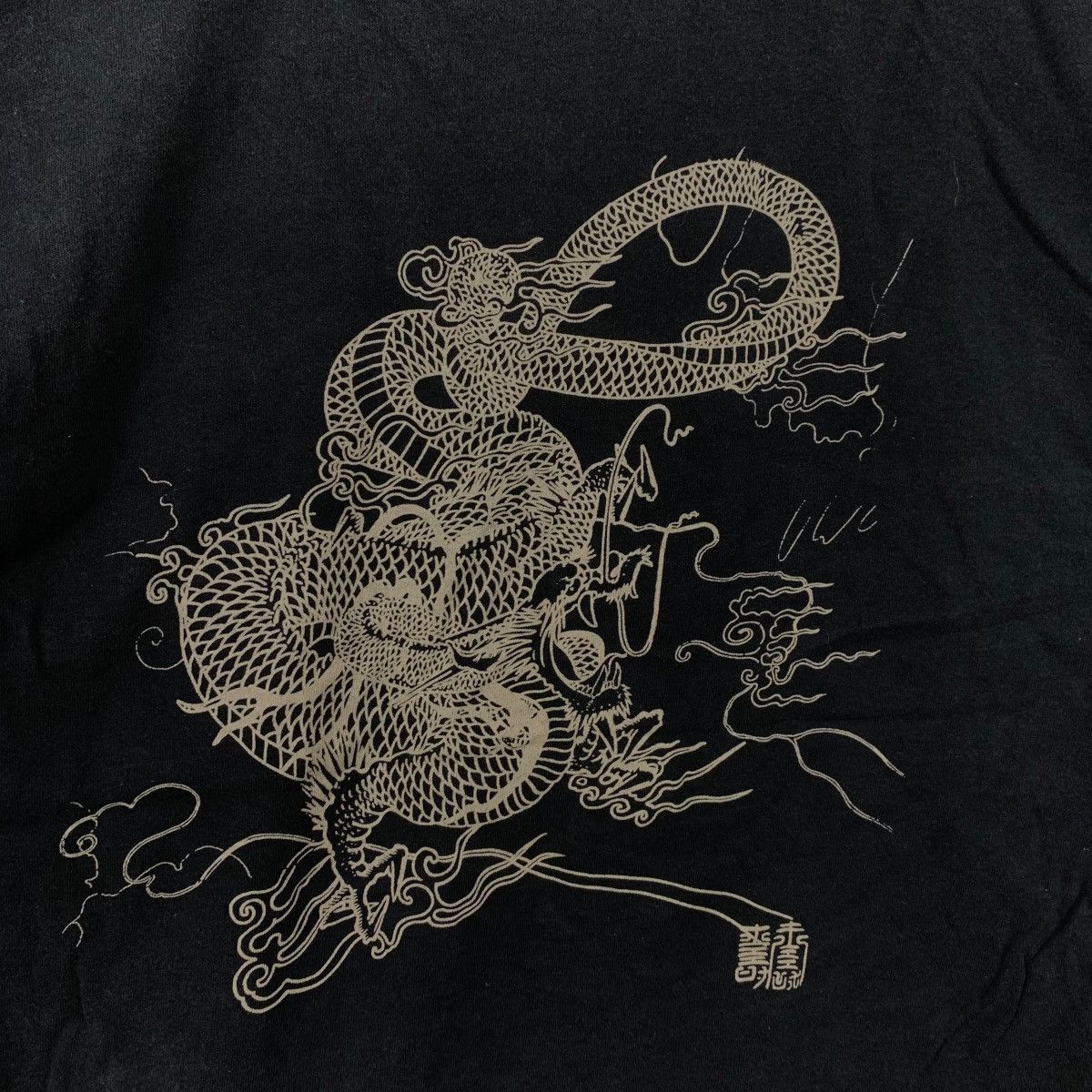 Japanese Brand JAPAN TRADITIONAL CROWS Dragon Ryu Embroidered Tee Shirt Size L / US 10 / IT 46 - 2 Thumbnail