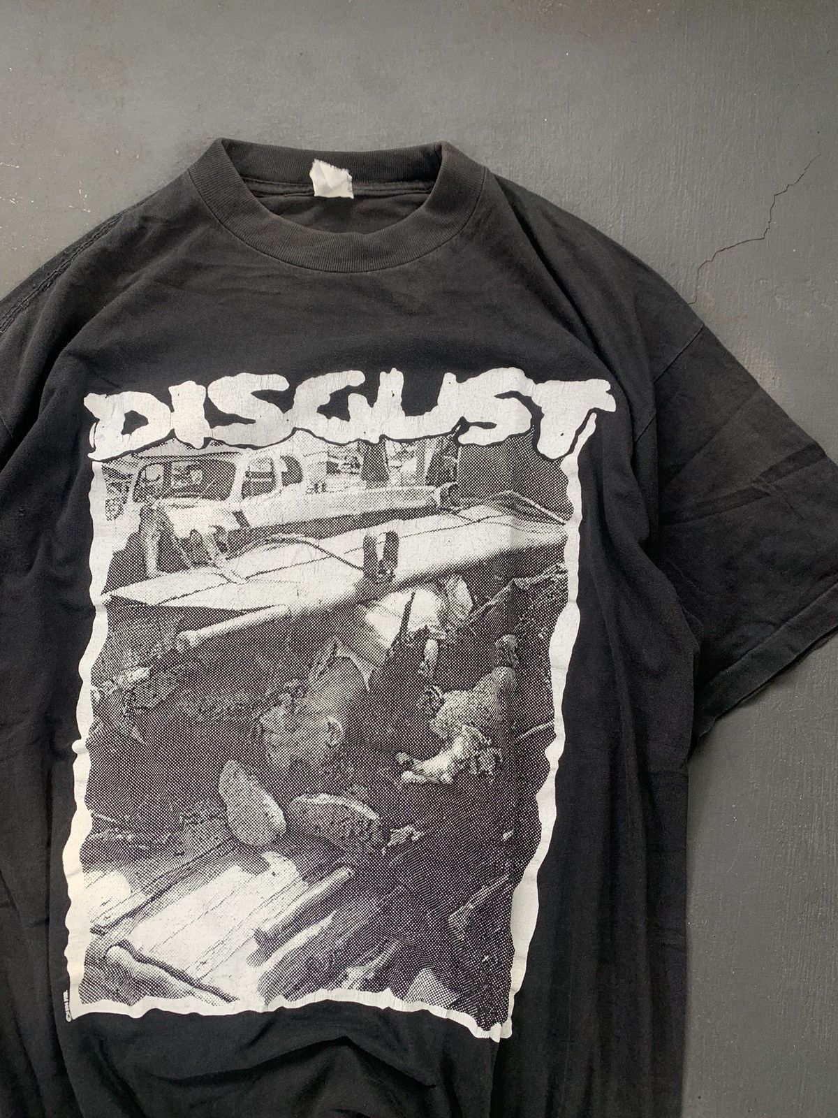 Band Tees Vintage 90s Disgust Band Tee Size US XL / EU 56 / 4 - 2 Thumbnail