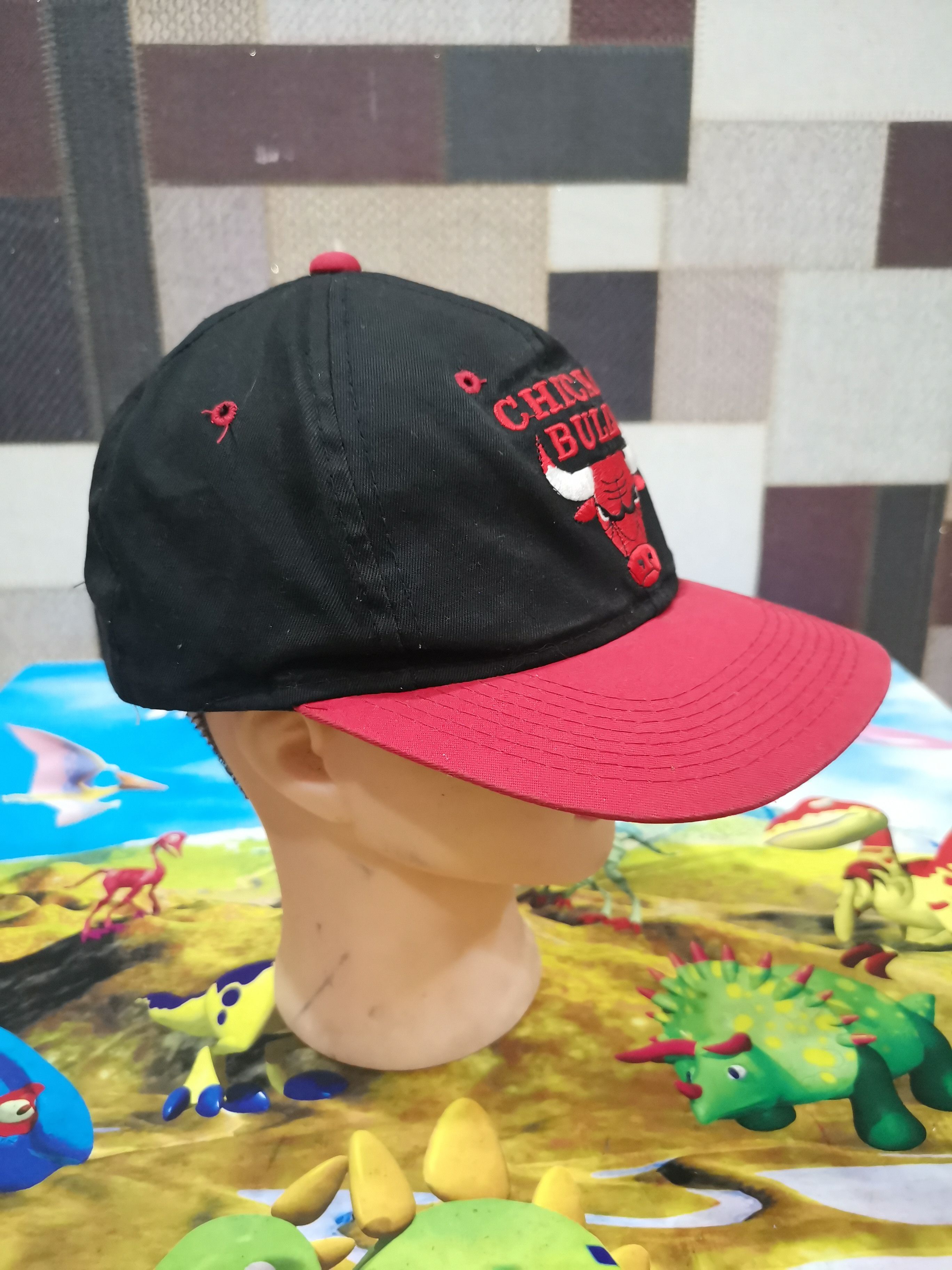 NBA × Vintage Vintage Chicago Bulls Hats Embroidery - By Official NBA Size ONE SIZE - 3 Thumbnail