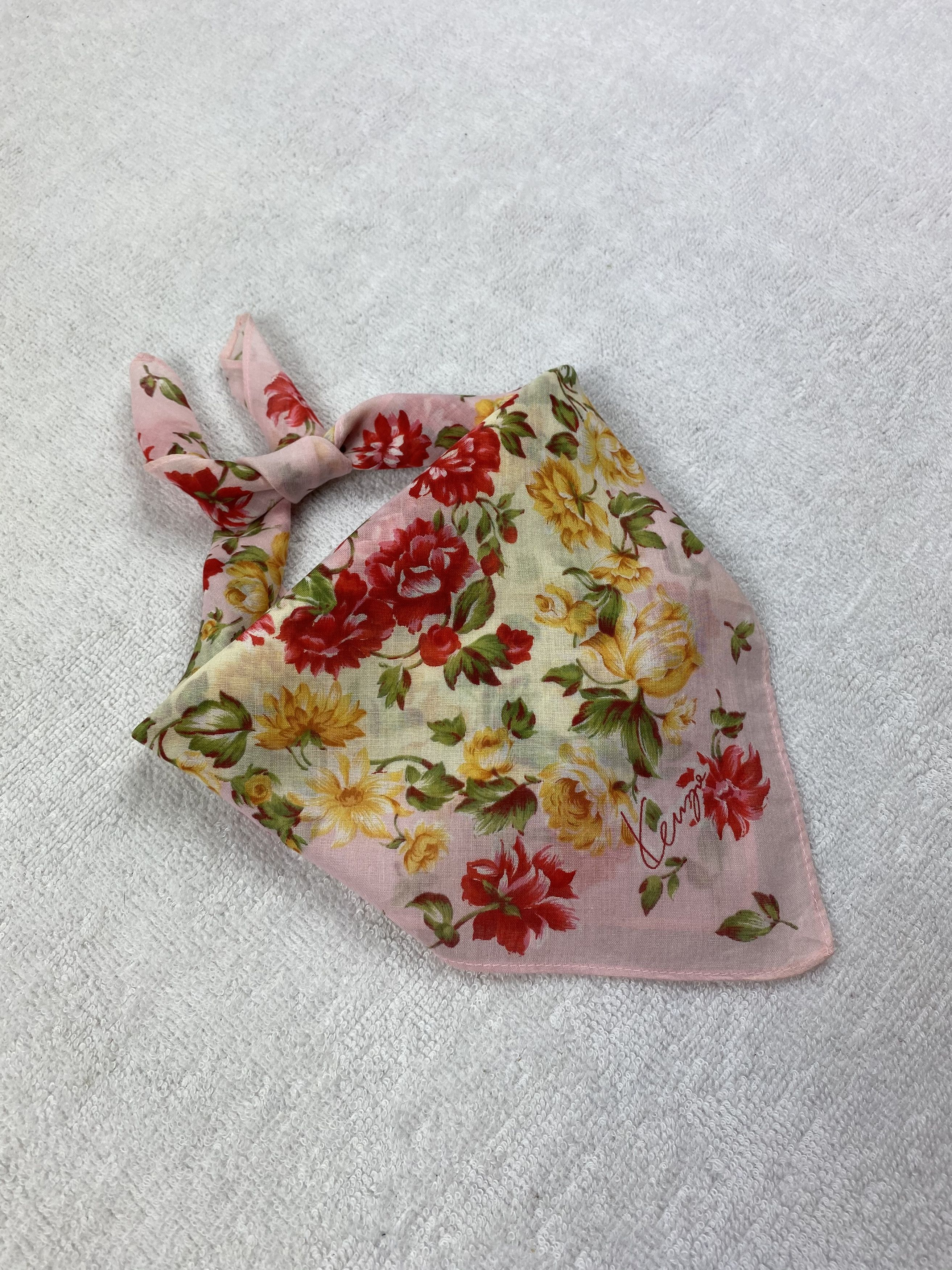 Kenzo × Vintage Kenzo Floral Handkerchief / Bandana / Neckerchief Size ONE SIZE - 1 Thumbnail