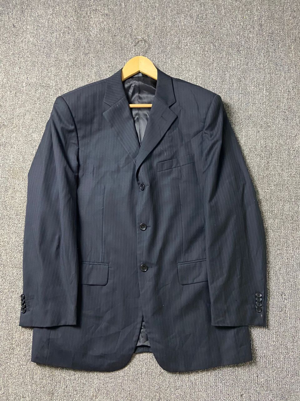 Armani Armani Collezioni Single Breasted Blazer (202) Size US S / EU 44-46 / 1 - 1 Thumbnail