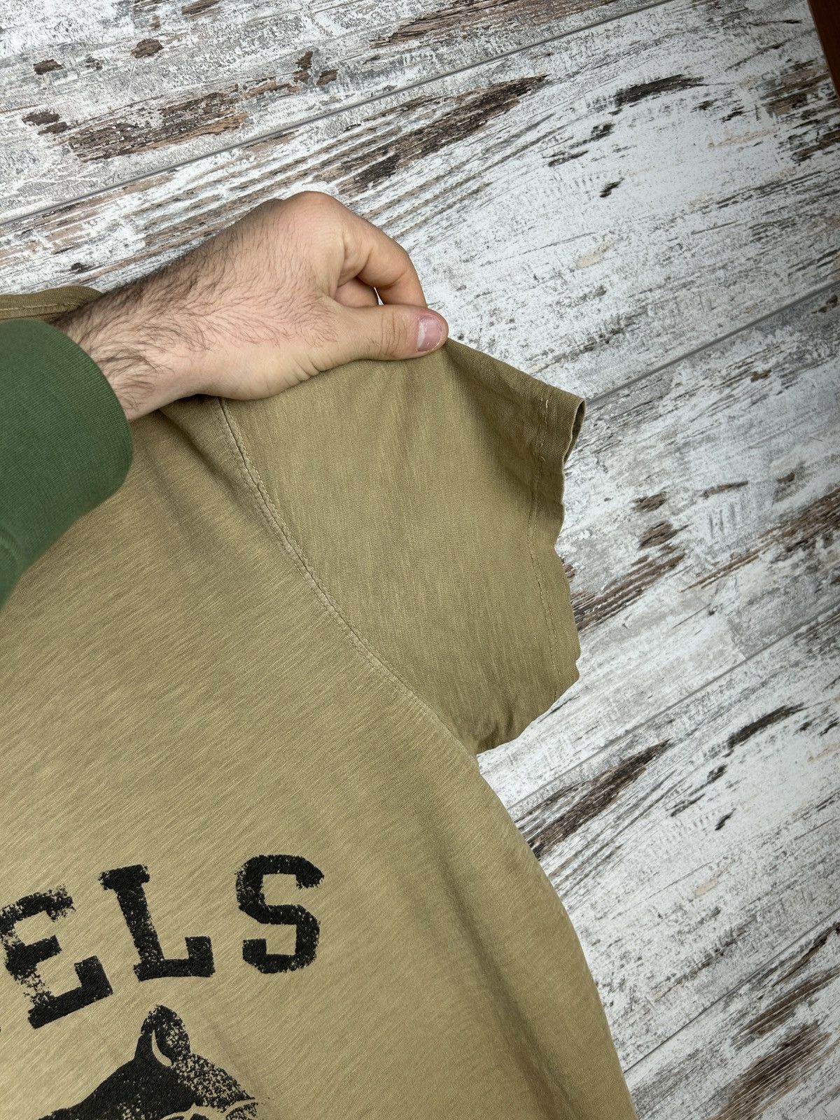 True Religion × Vintage Mens Vintage True Religion distributed T-shirt y2k rare OG Size US L / EU 52-54 / 3 - 9 Thumbnail
