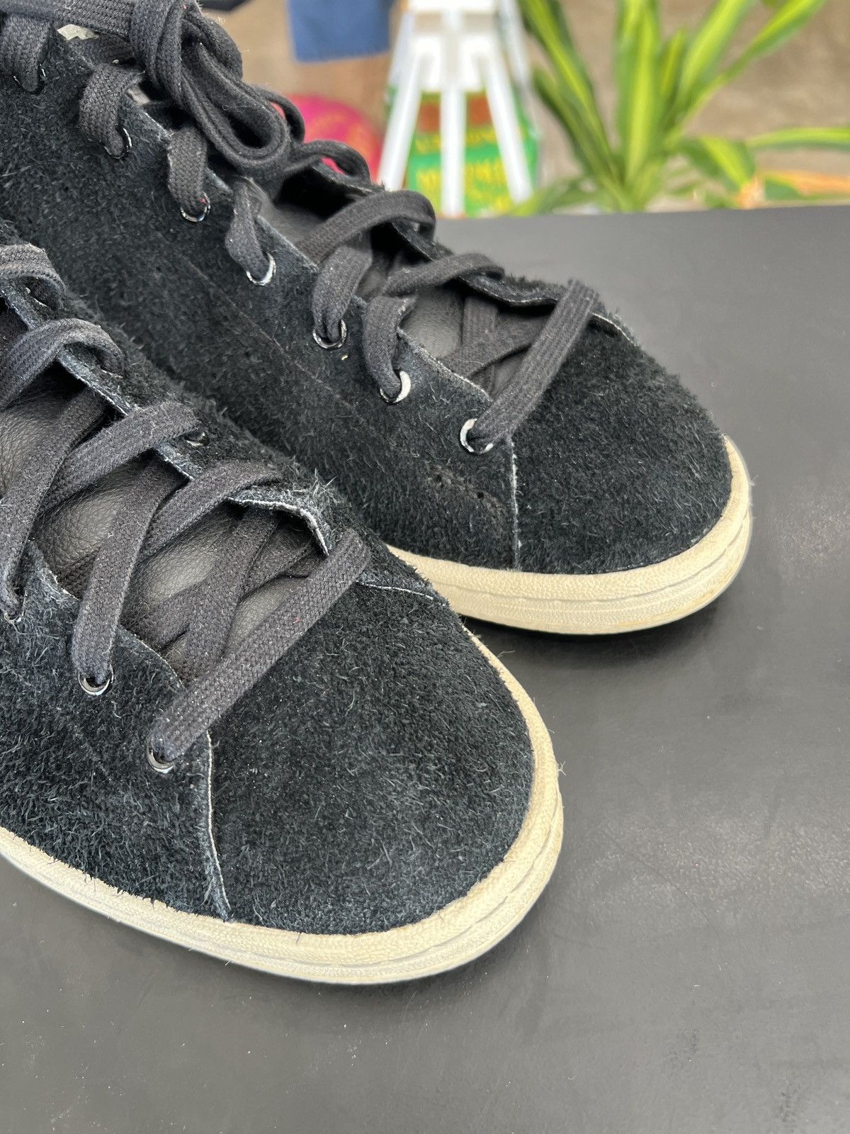Adidas × Neighborhood × Undefeated Adidas Official Mid 80s Neighborhood x Undefeated Sz. 11.5 Size US 11.5 / EU 44-45 - 7 Thumbnail